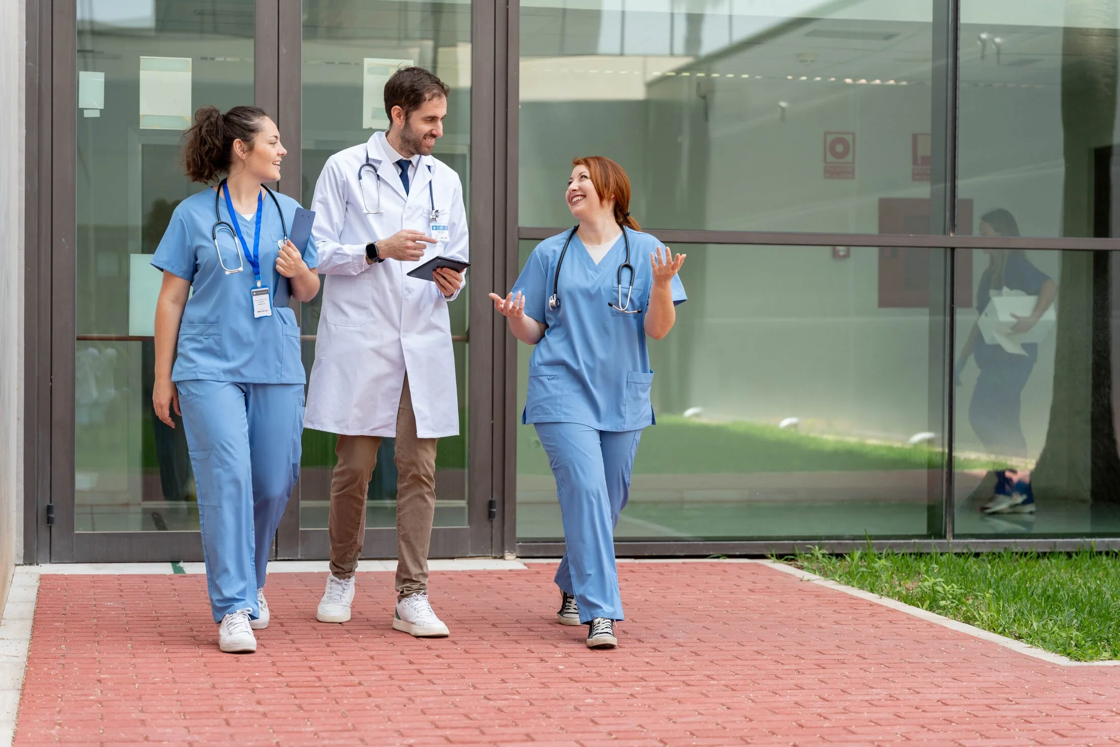 Healthcare in Colombia for Expats — Free to Roam cross-border tax and residency guide