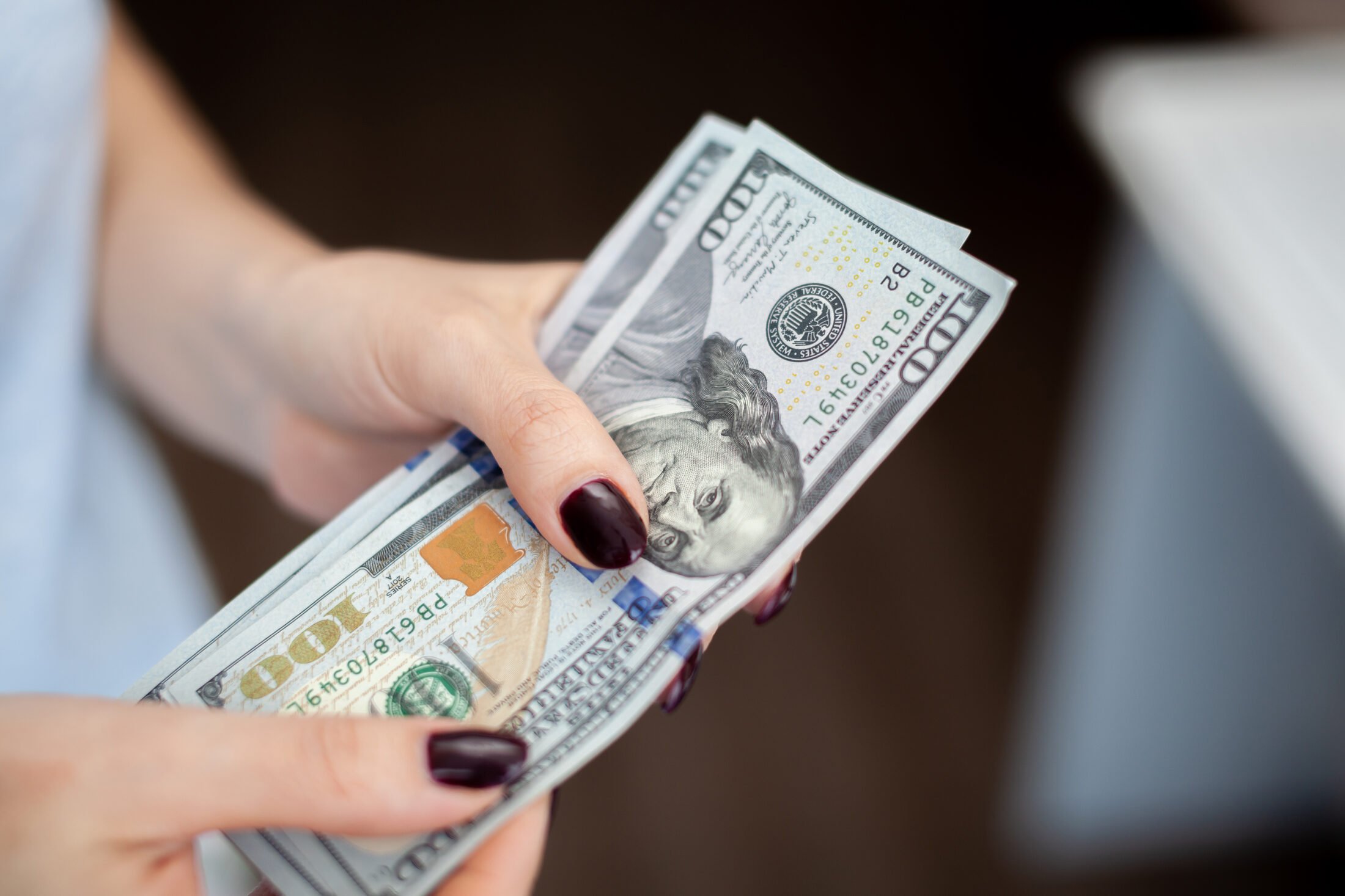 Getting Paid in USD From Anywhere in the World — Free to Roam cross-border tax and residency guide