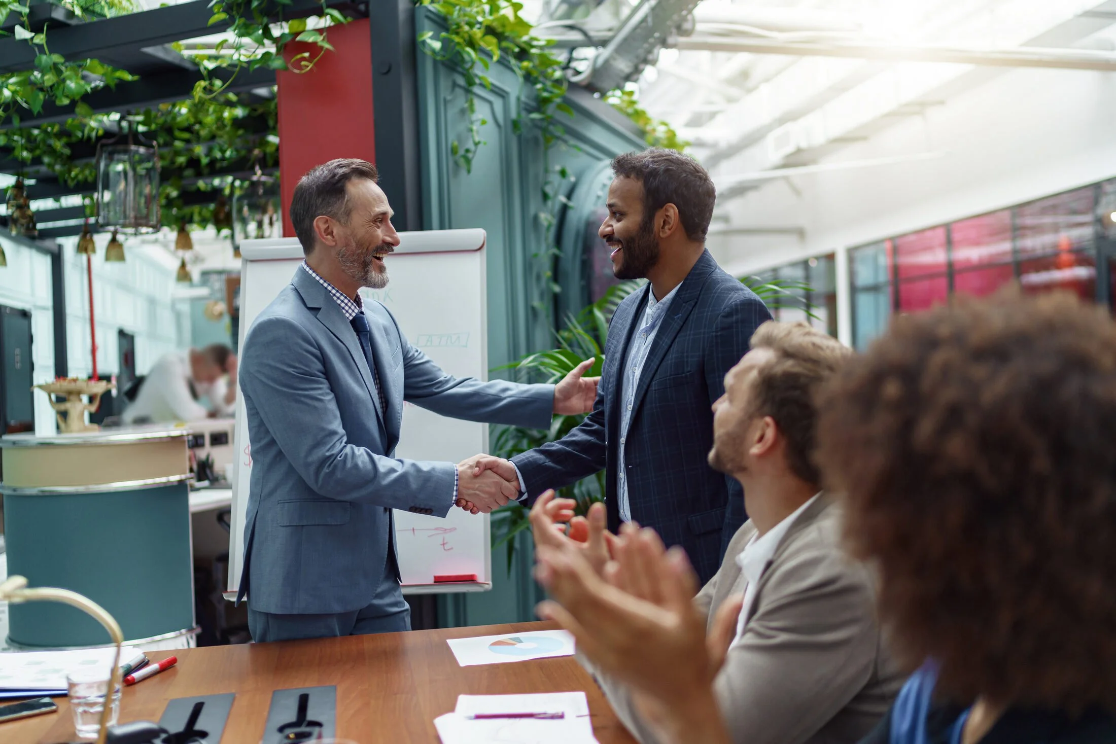 Selling Your Online Business Before Emigrating — Free to Roam cross-border tax and residency guide