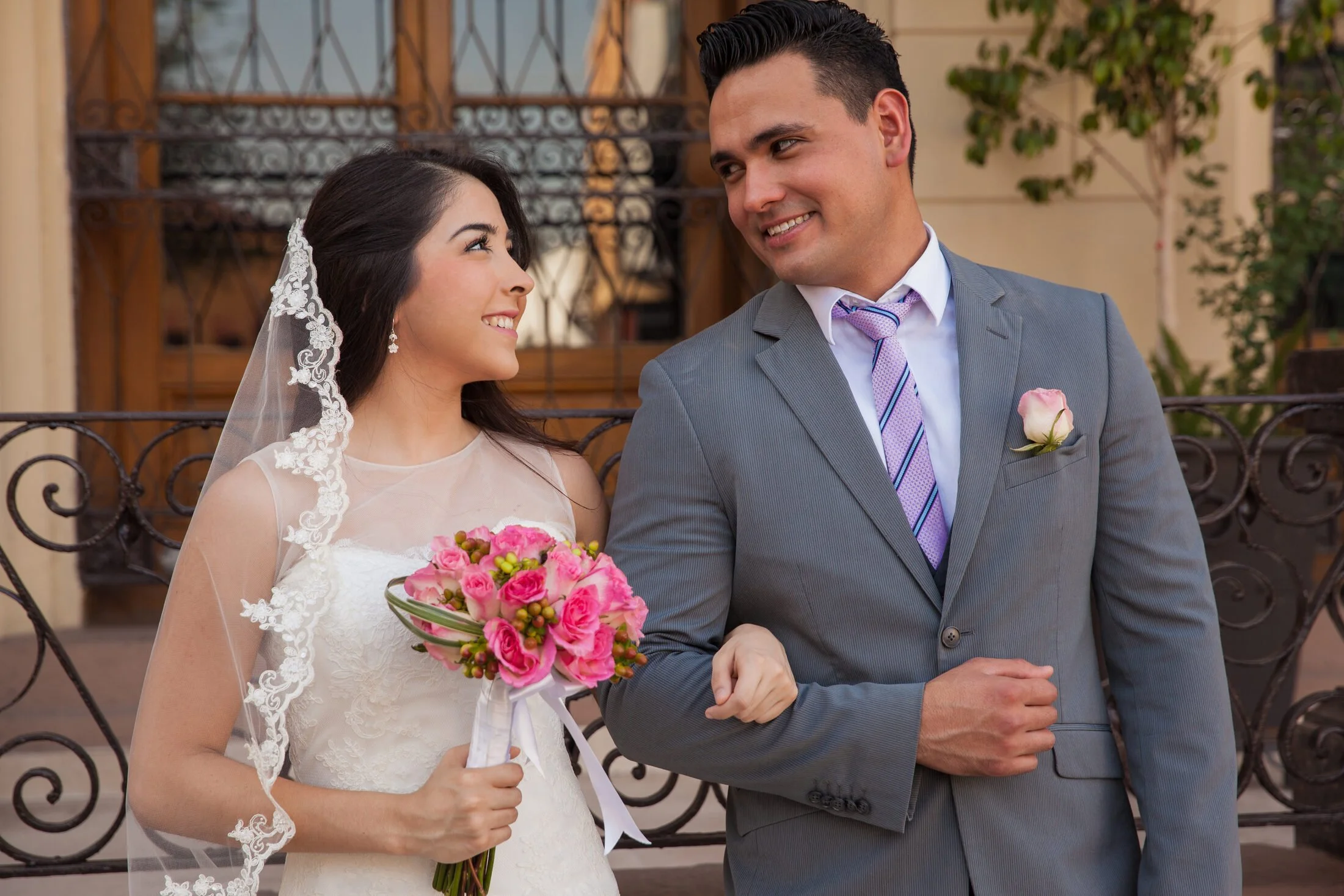 Marrying a Colombian — Free to Roam cross-border tax and residency guide