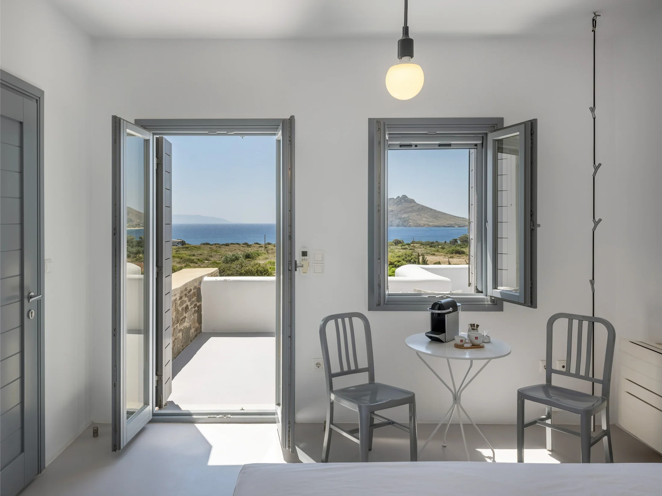 villa-kavouraki-paros-bedroom-27 CHBRE 3.webp