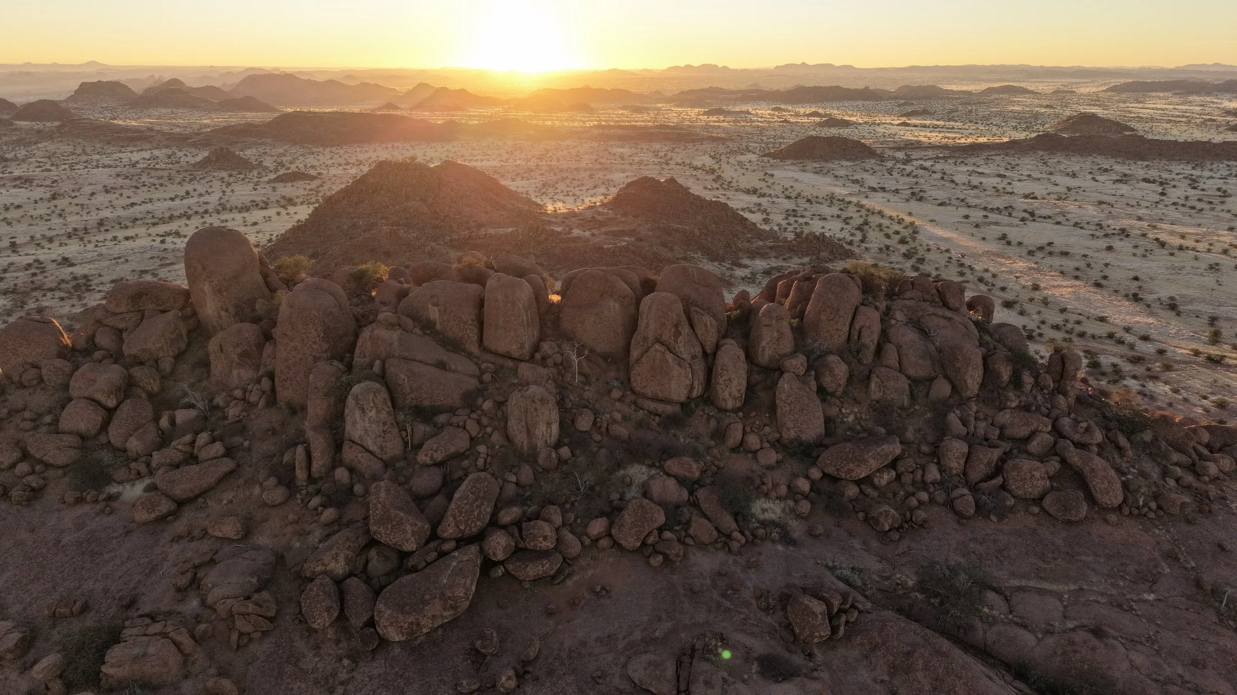 A recent scouting trip focused on identifying potential routes for a future via ferrata project in Namibia.

Using drone imagery, we documented cliff lines, access routes, viewpoints, and surrounding terrain to better understand the site&rsquo;s pote