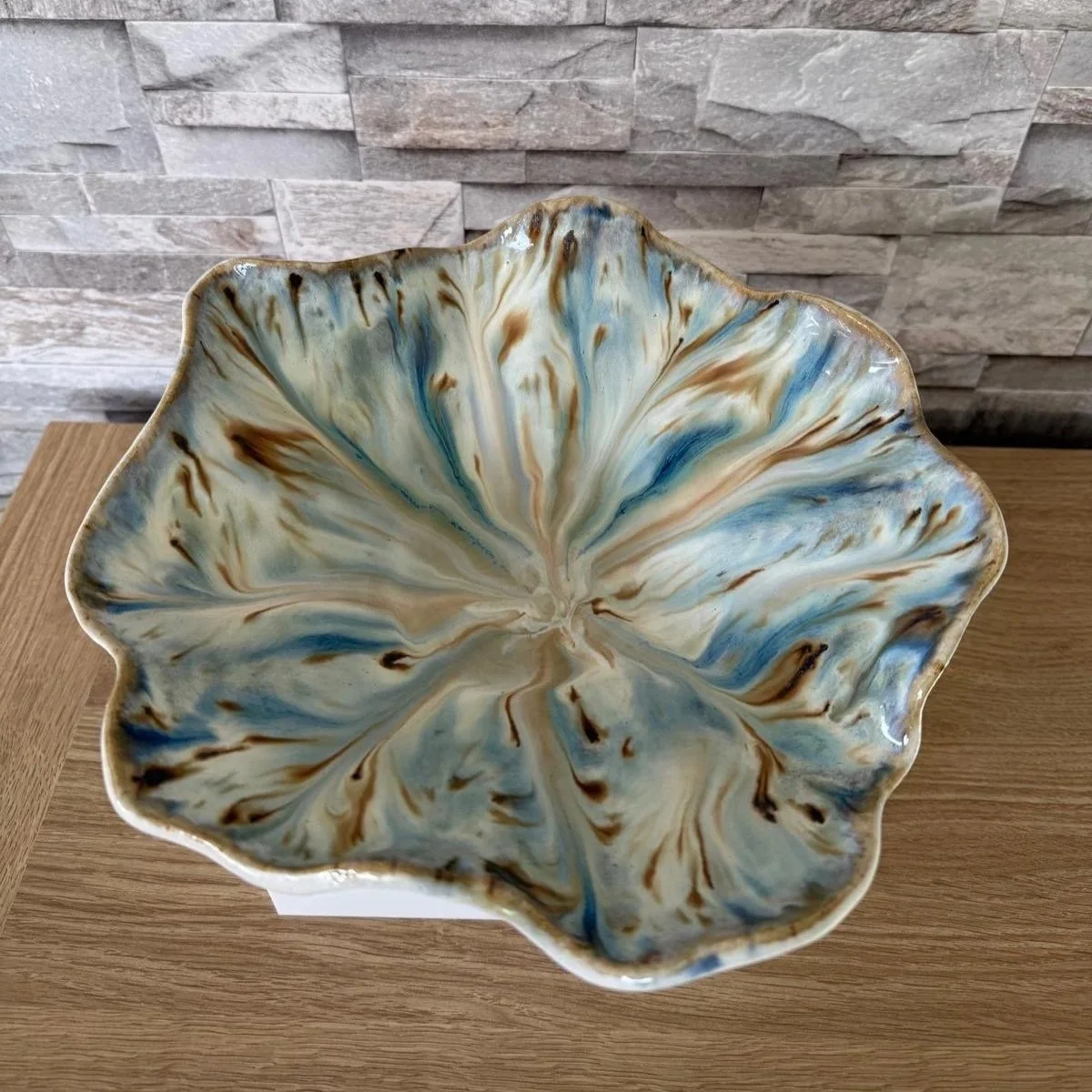 8ae8dad2-985f-4ad7-a2a5-0594c557e836.jpg
