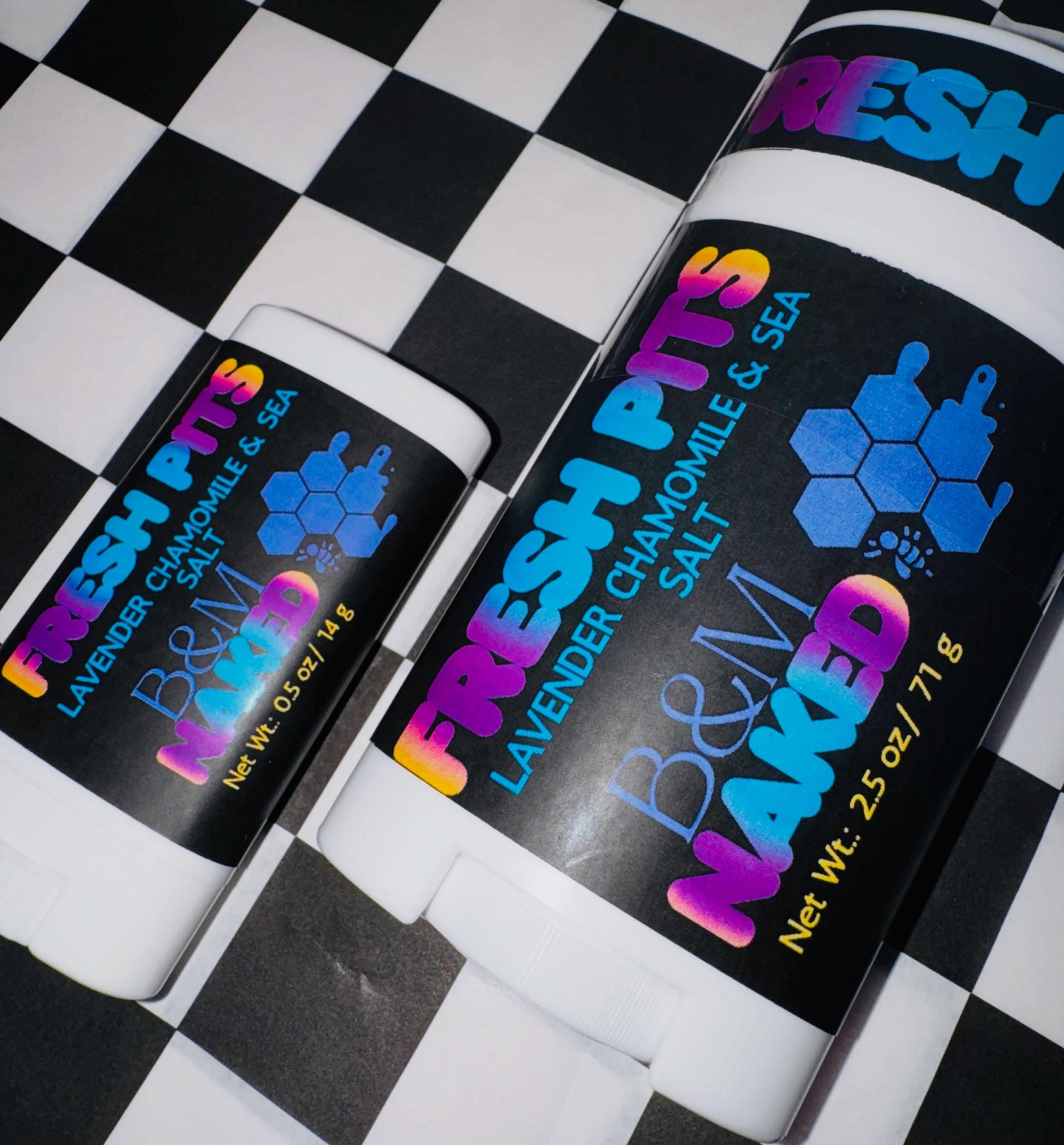 Your pits called.. they said they want to get naked 👀
Lavender Chamomile &amp; Sea Salt deodorant 💜💙

#bmnaked #selfcare #deodorants #womanowned #smallbuisness