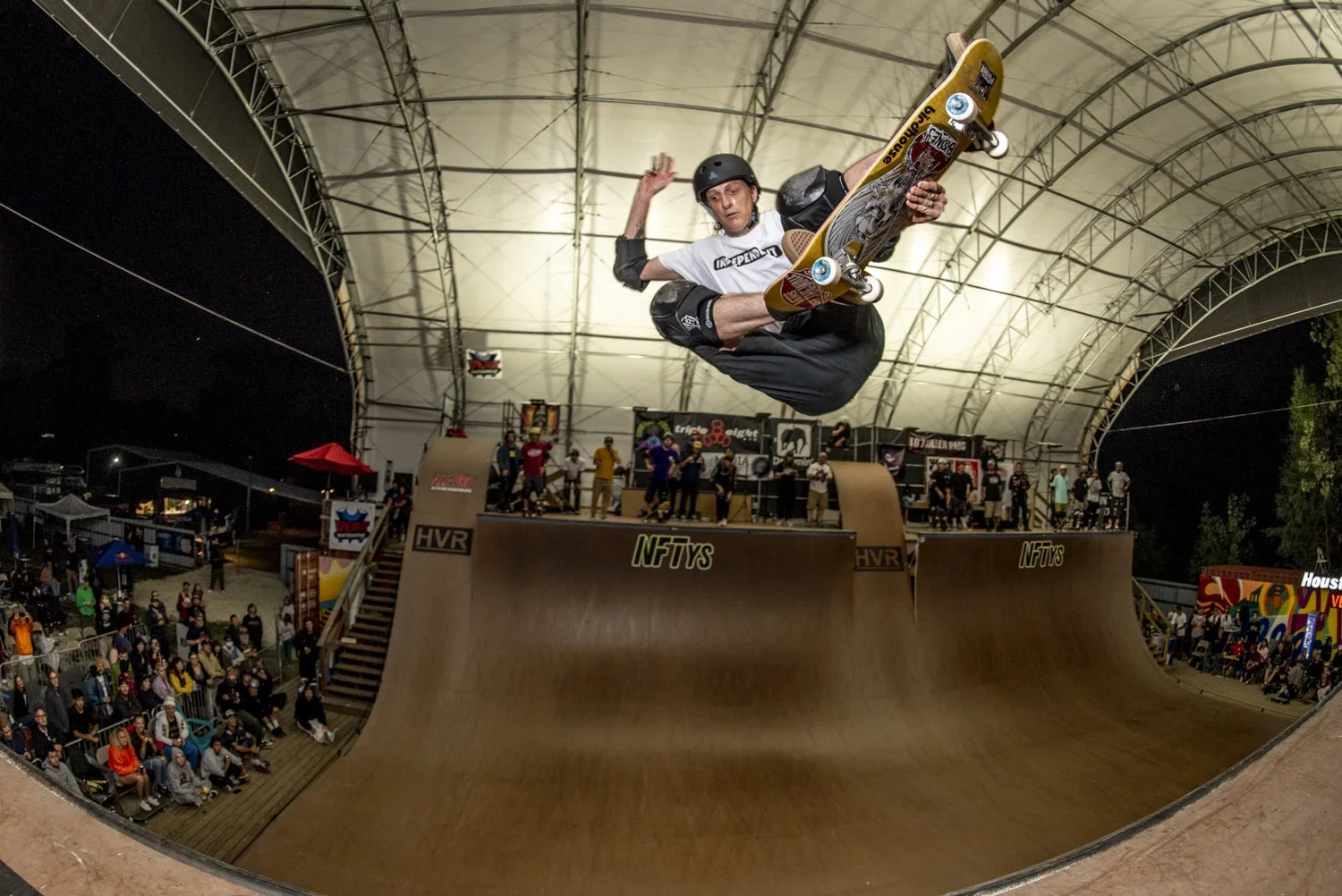2021-11-12-+Legends+-+HVR+Houston+TX+-+Photo+Joe+Makarski013.webp