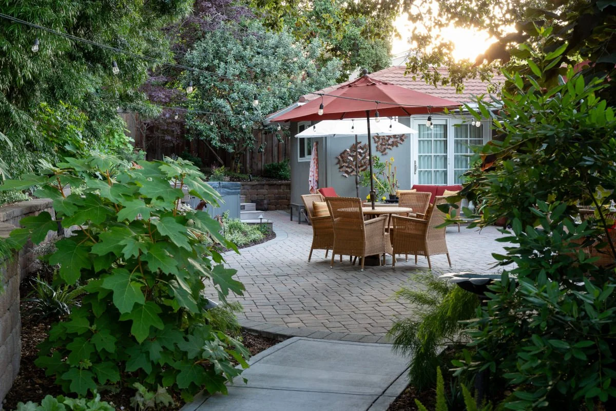 Mediterranean_Cottage-7-Bailard_patio-1.jpg