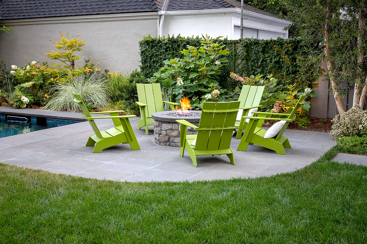 Firepit-and-Plantings-.png