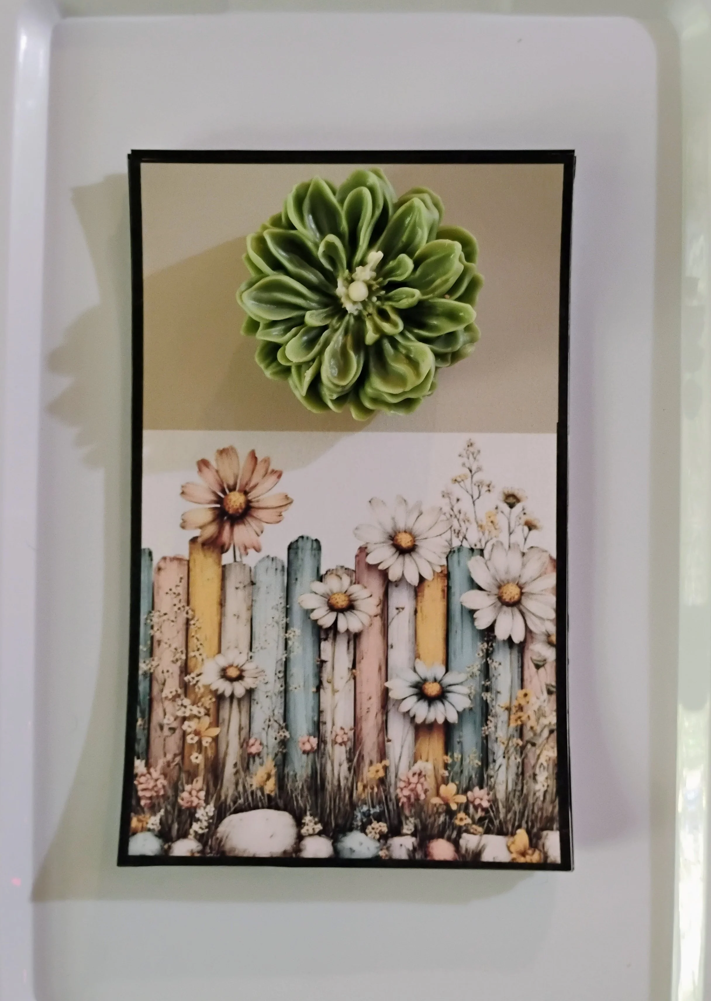 Flower Fence Burning Flower Card. Candle or Wax Melt