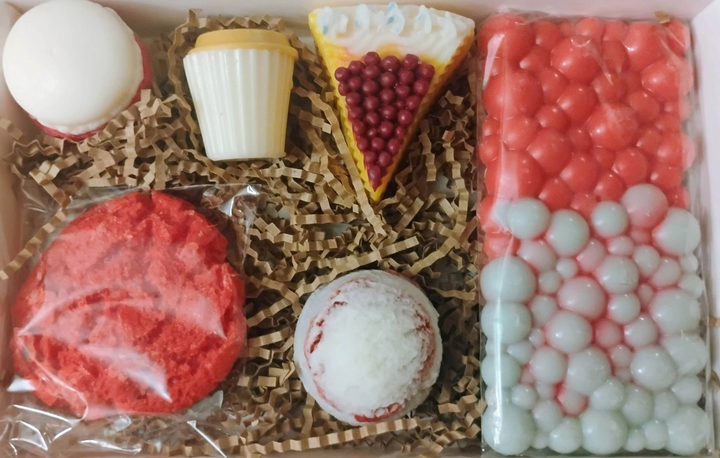 Dessert Box Red Cookie Wax Melt Gift Set
