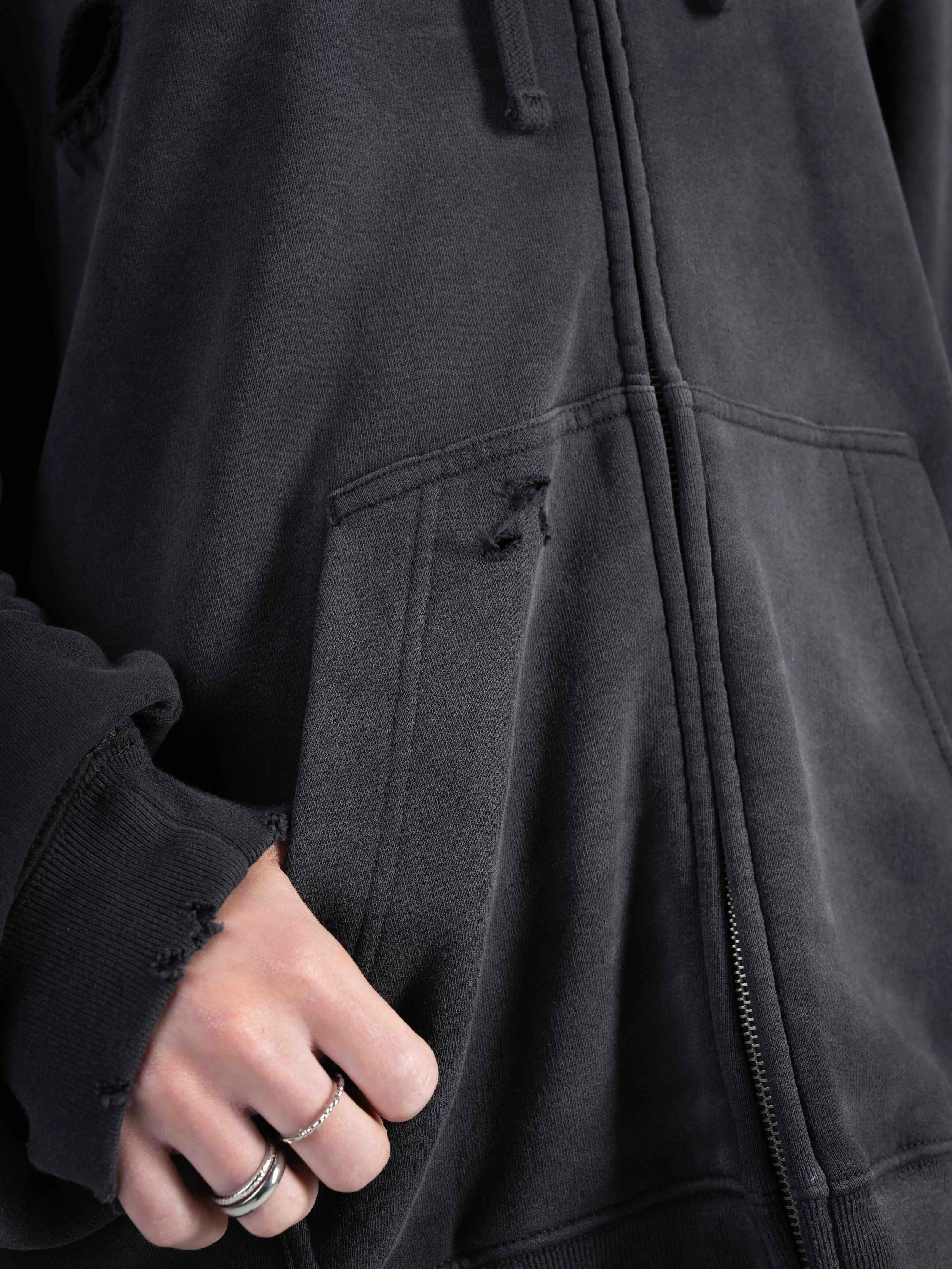 Zip-up Charcoal_MO 33.jpeg
