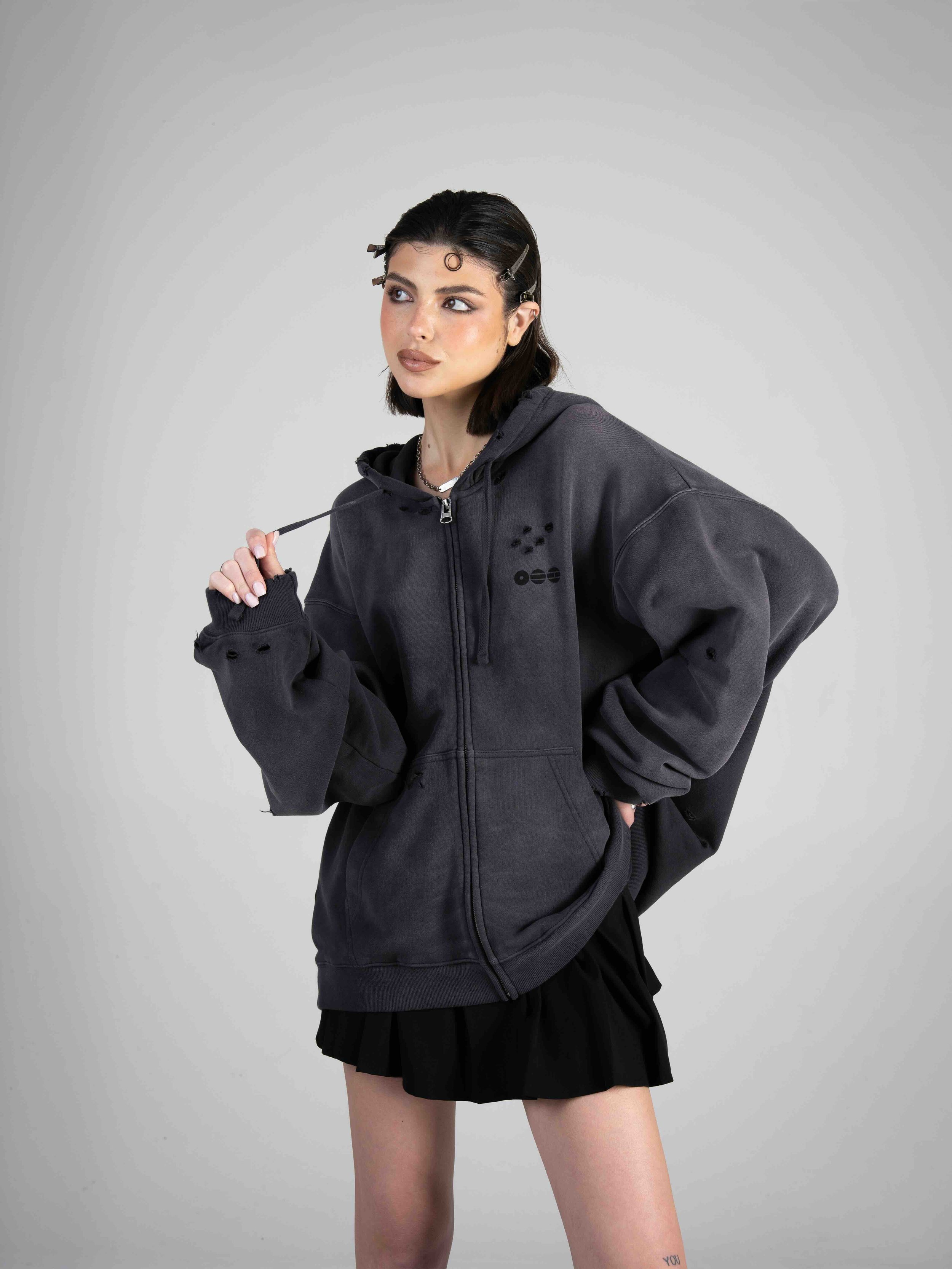 Zip-up Charcoal_MO 27.jpeg