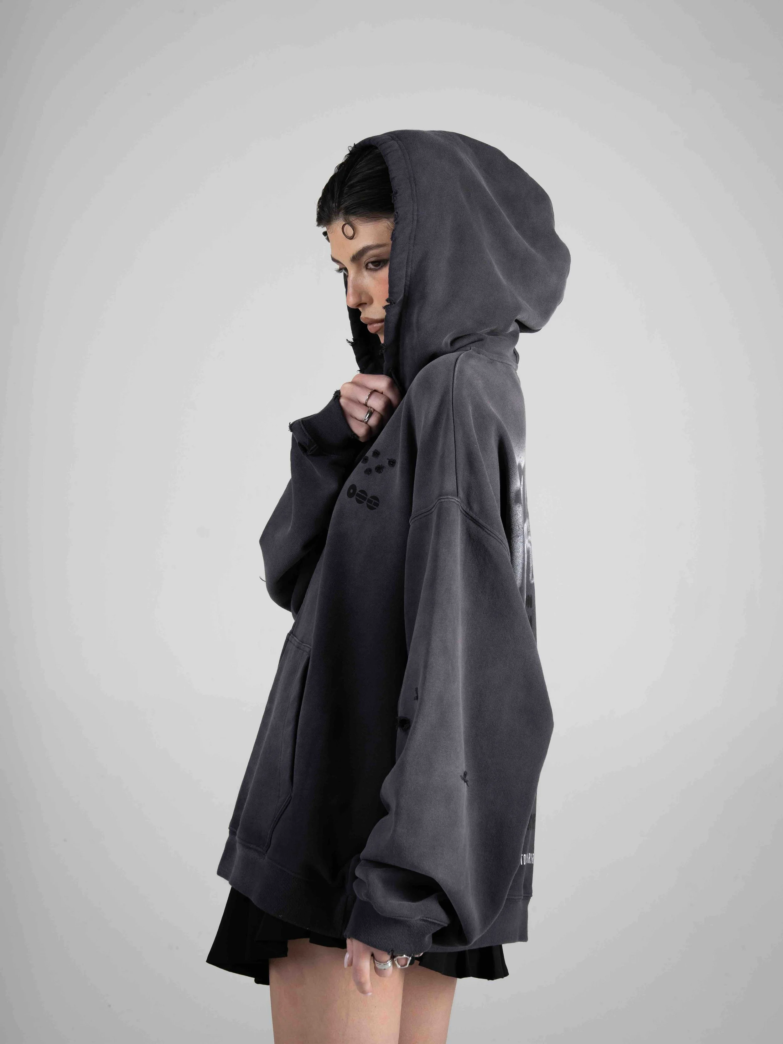 Zip-up Charcoal_MO 31.jpeg