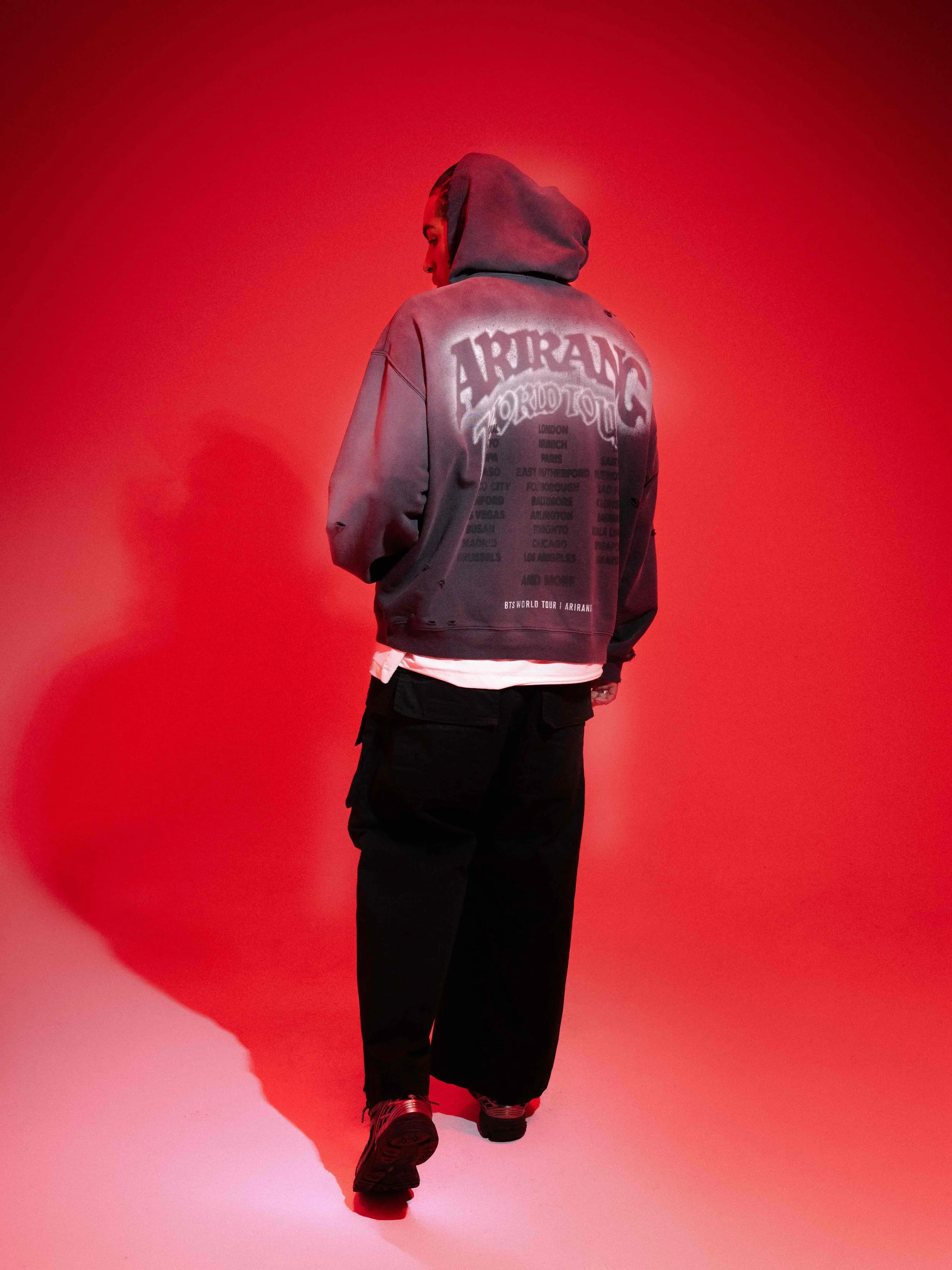 Zip-up Charcoal_MO 7.jpeg