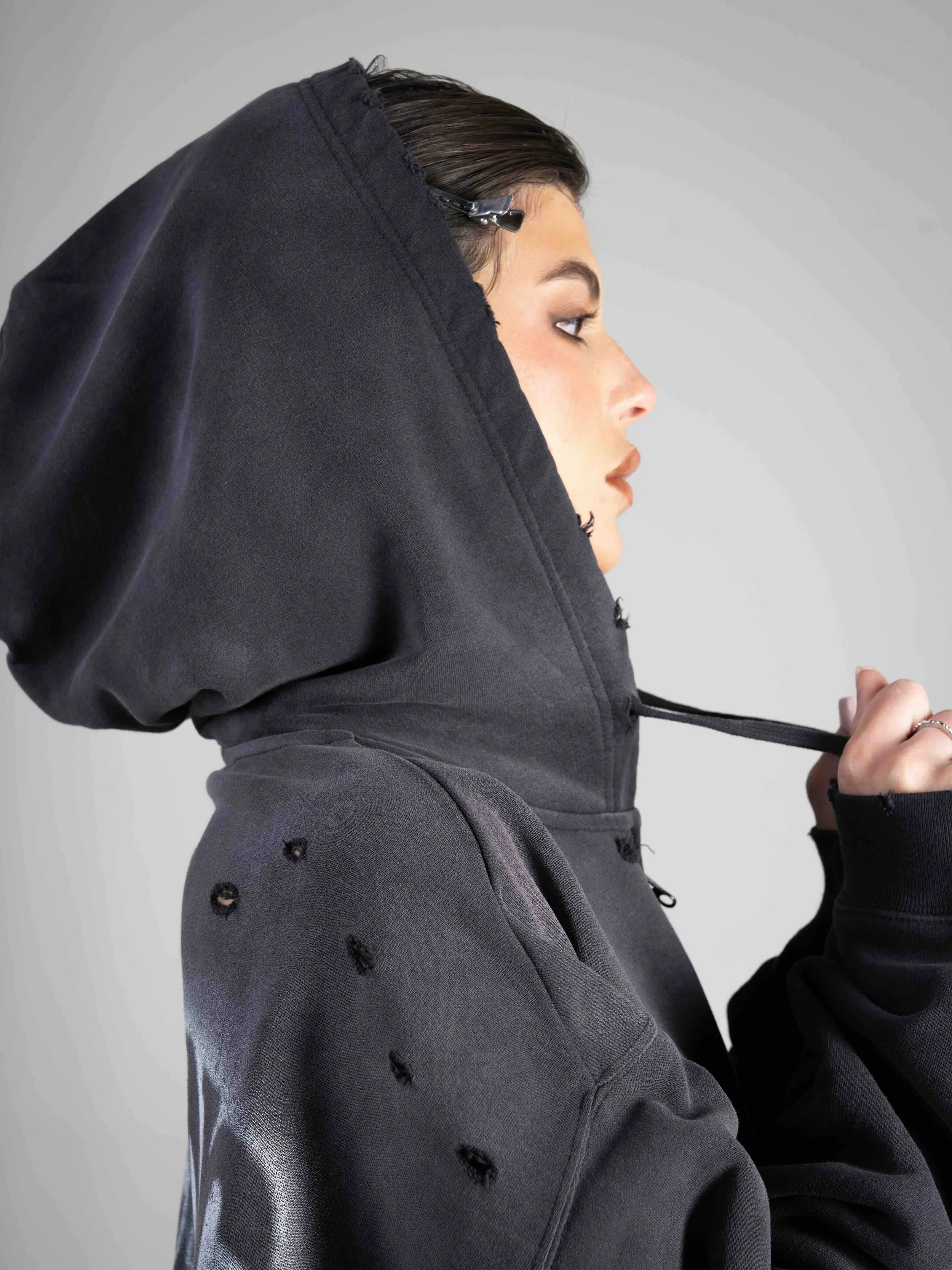 Zip-up Charcoal_MO 22.jpeg
