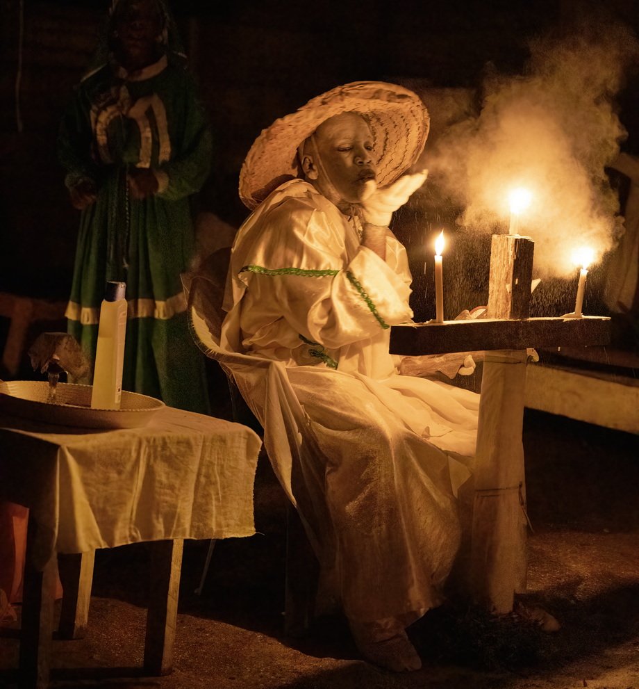 Bwiti Iboga Traditions in American Crises