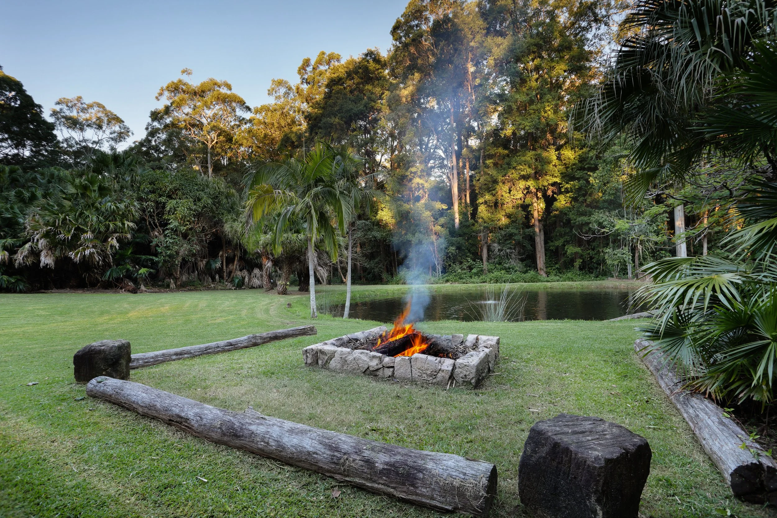 FIRE PIT 