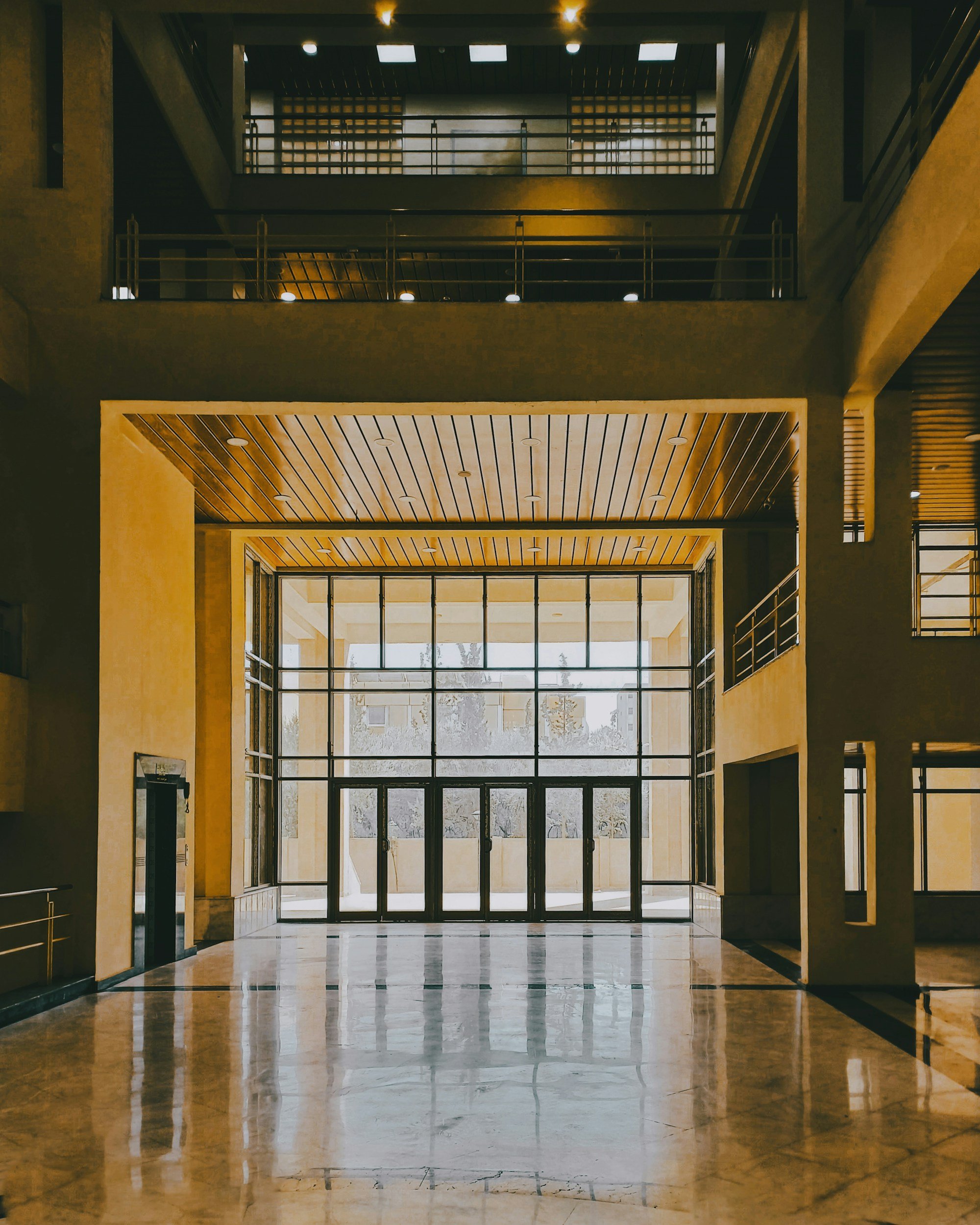 unsplash-image-OwROLputzyw.jpg