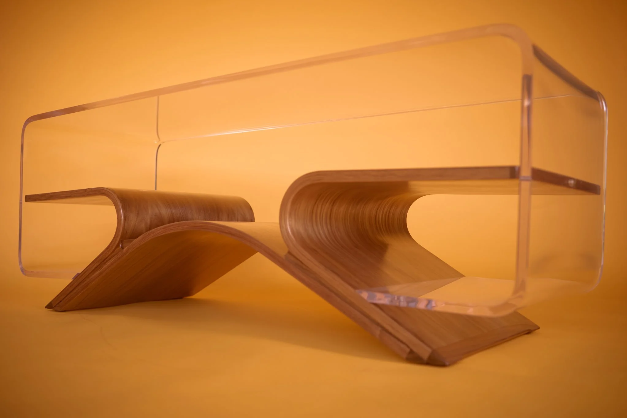 Eero Table