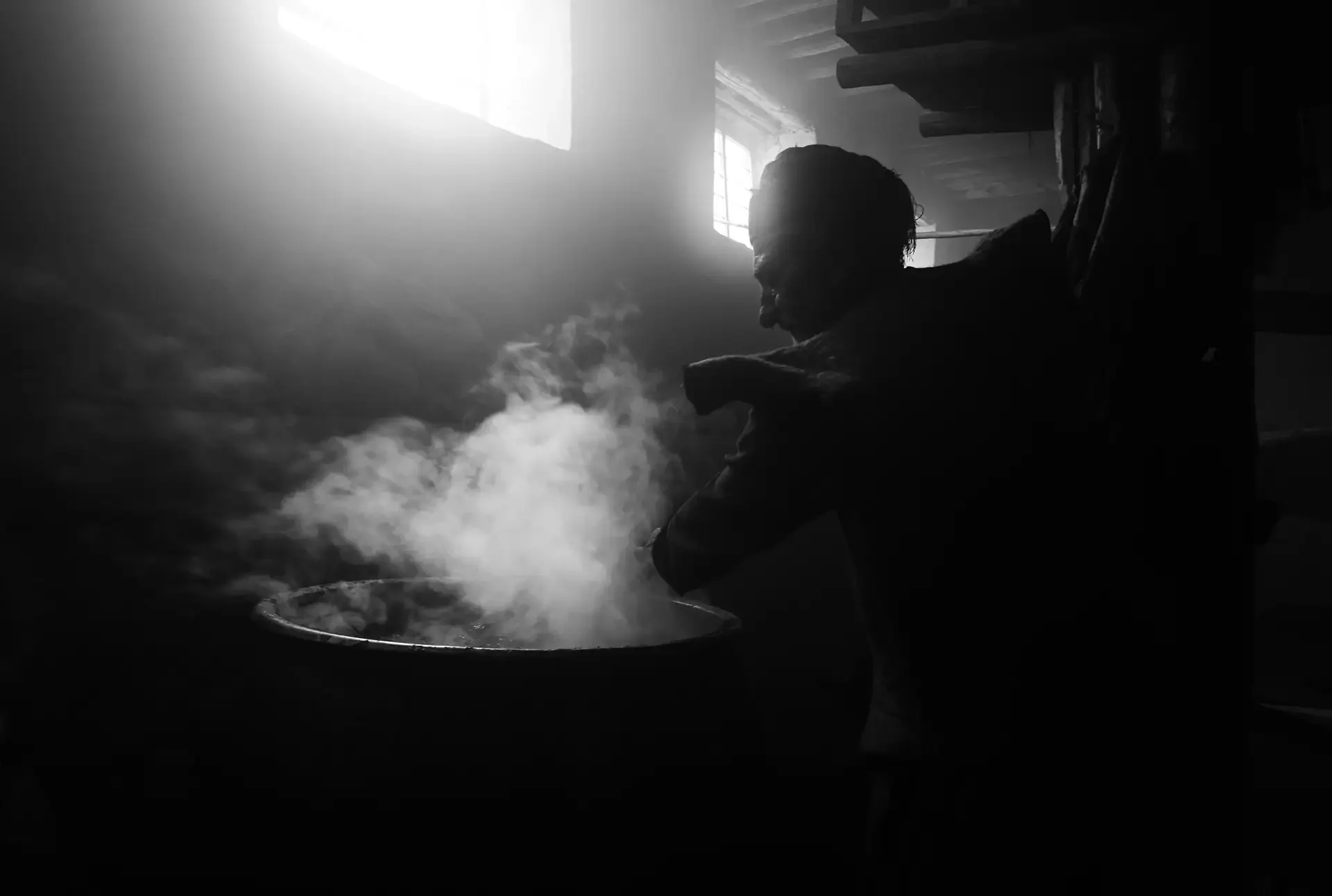 behrouz-badrouj-photography-moments-kurdistan-hawraman-iran-1.webp