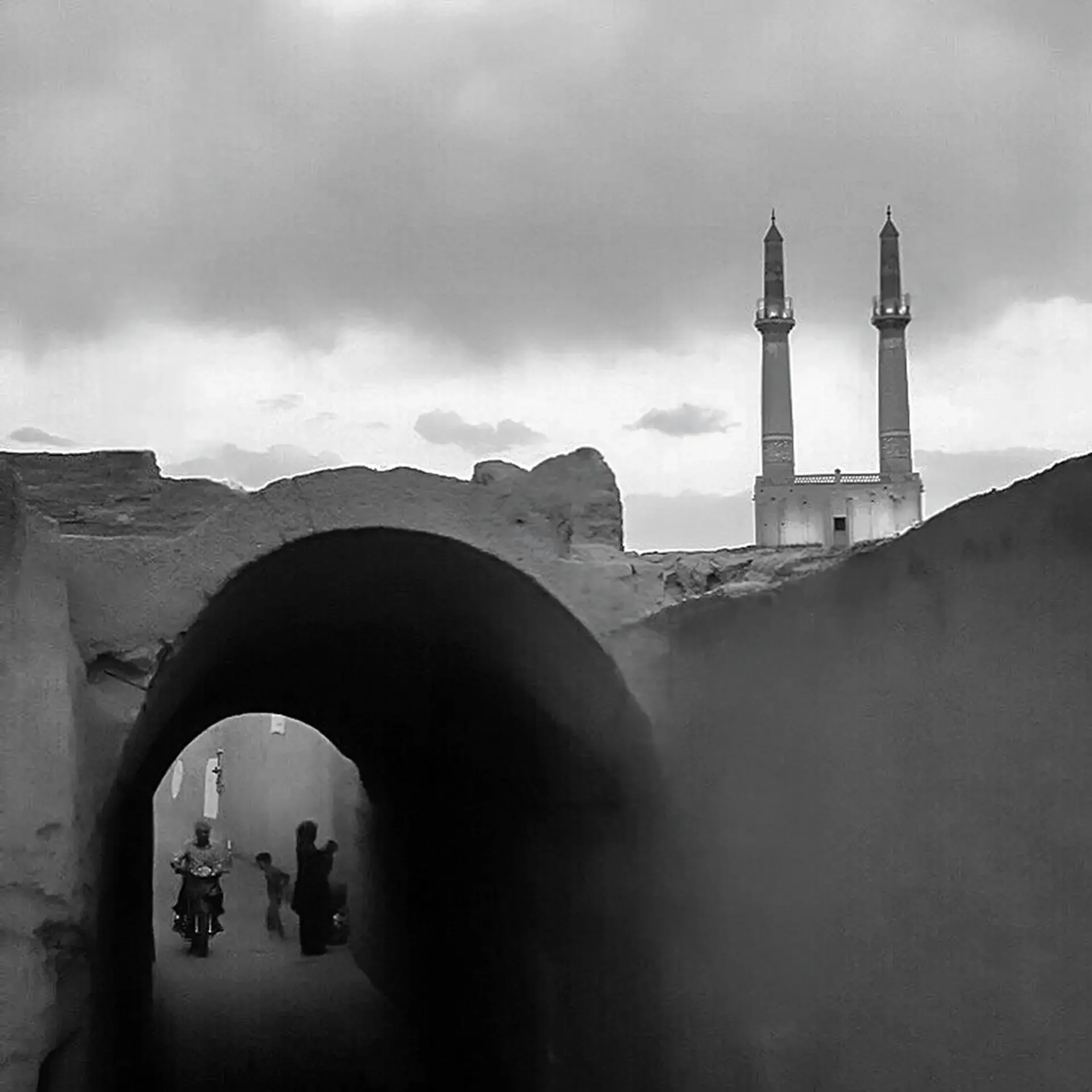 behrouz-badrouj-photography-moments-yazd-iran.webp