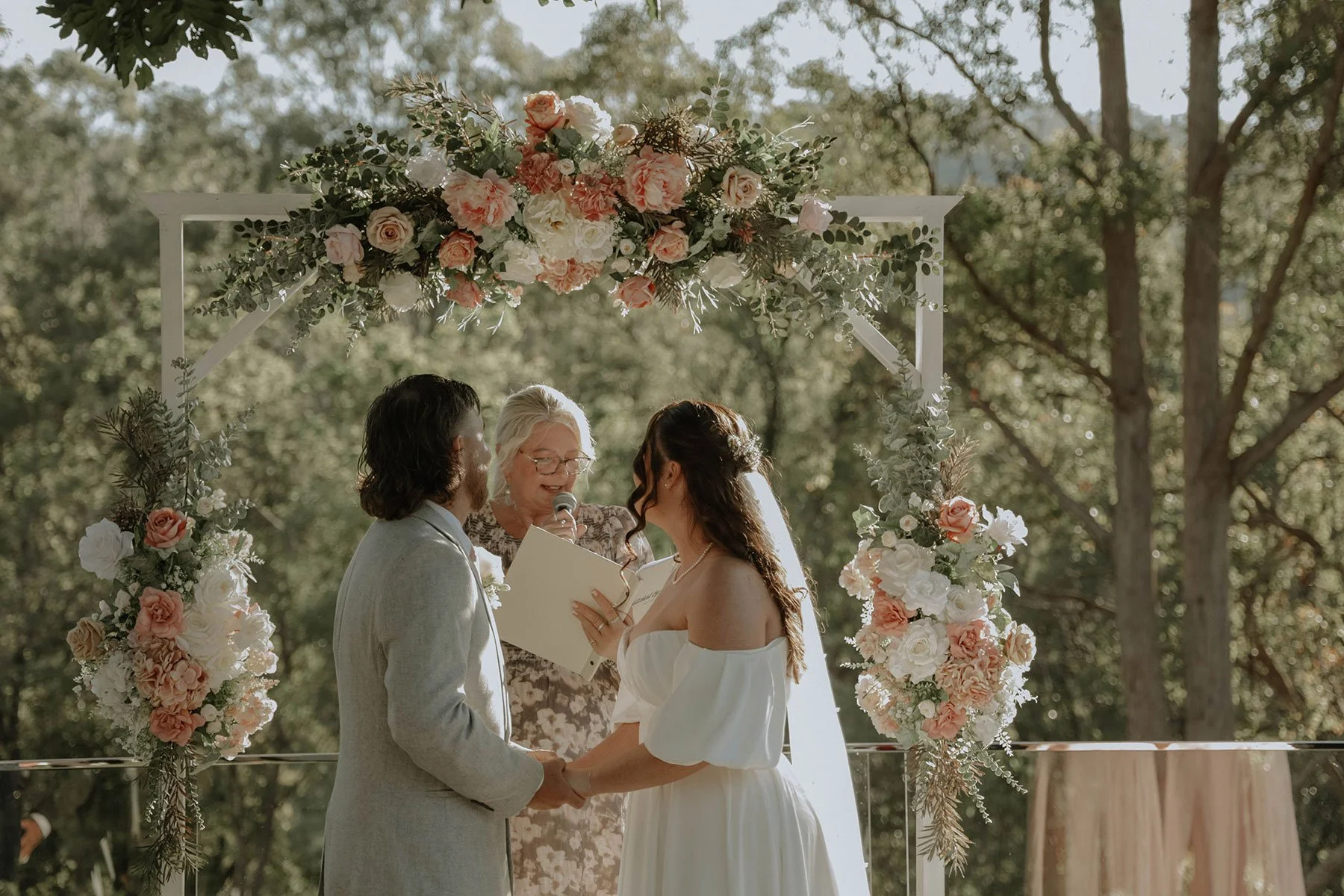 Australian wedding celebrant outdoor wedding Queensland Australia