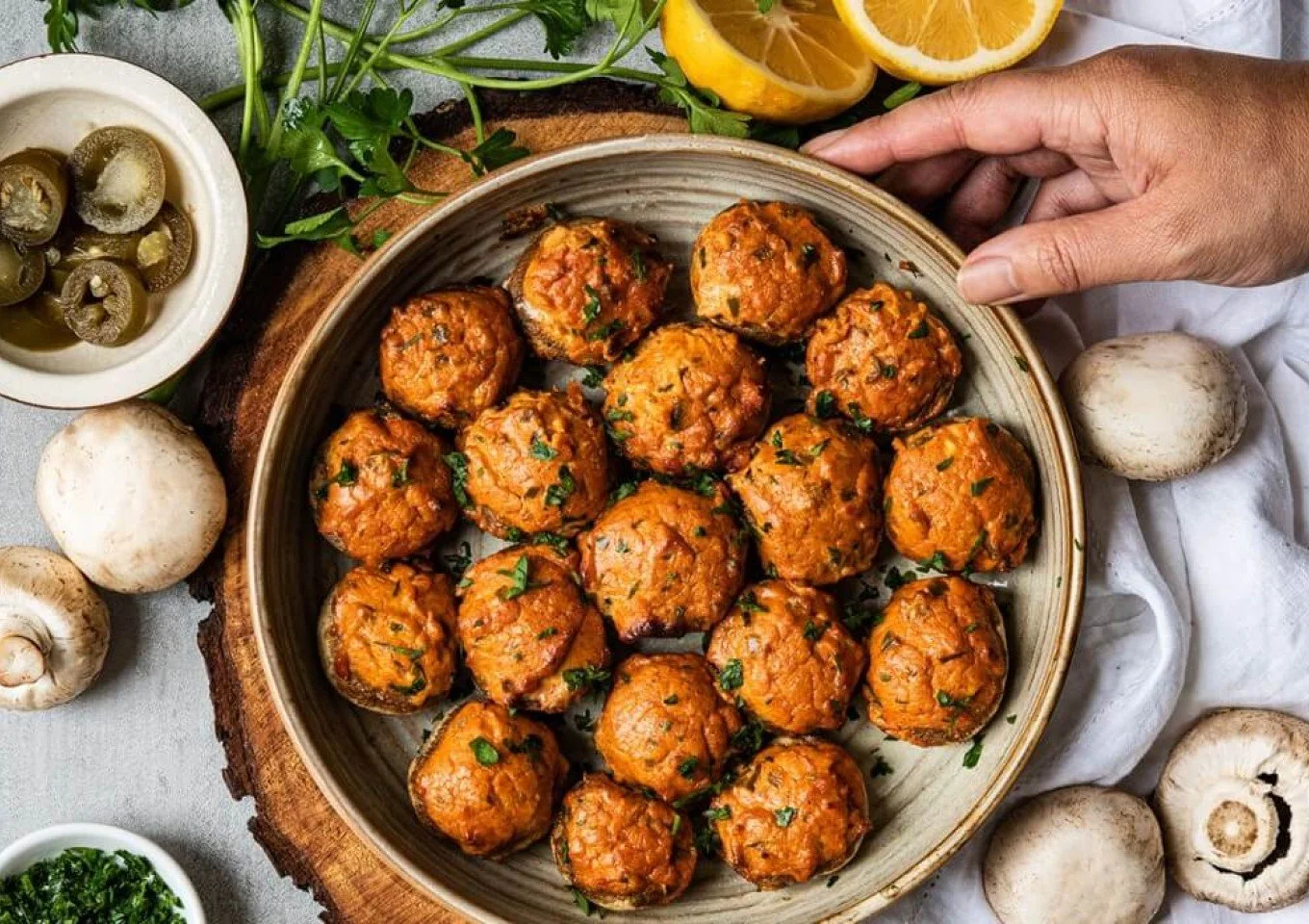 Jalapeno &amp; Cream Cheese Mushroom Poppers