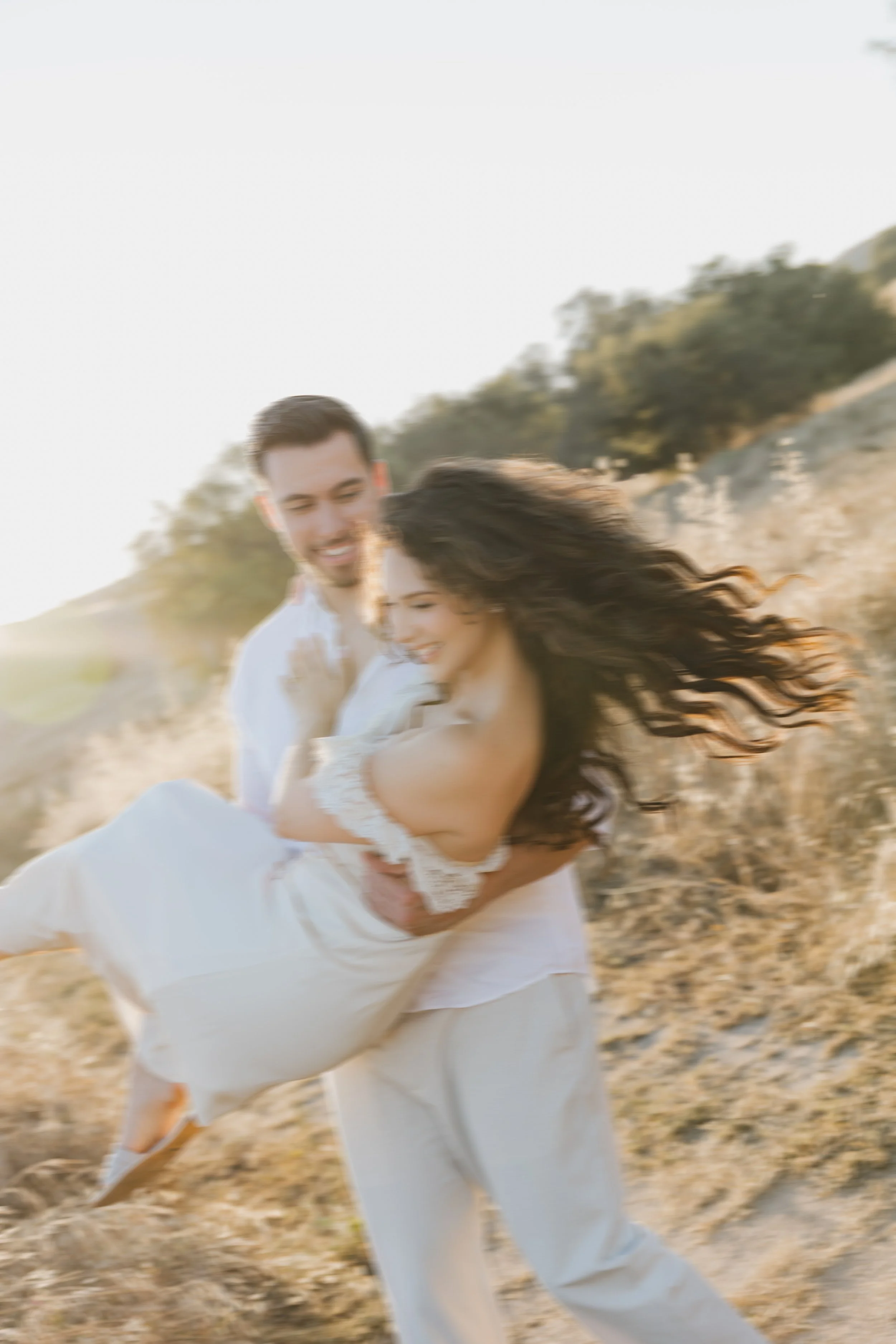 irvine-field-engagement-photos-123-Edit.jpg