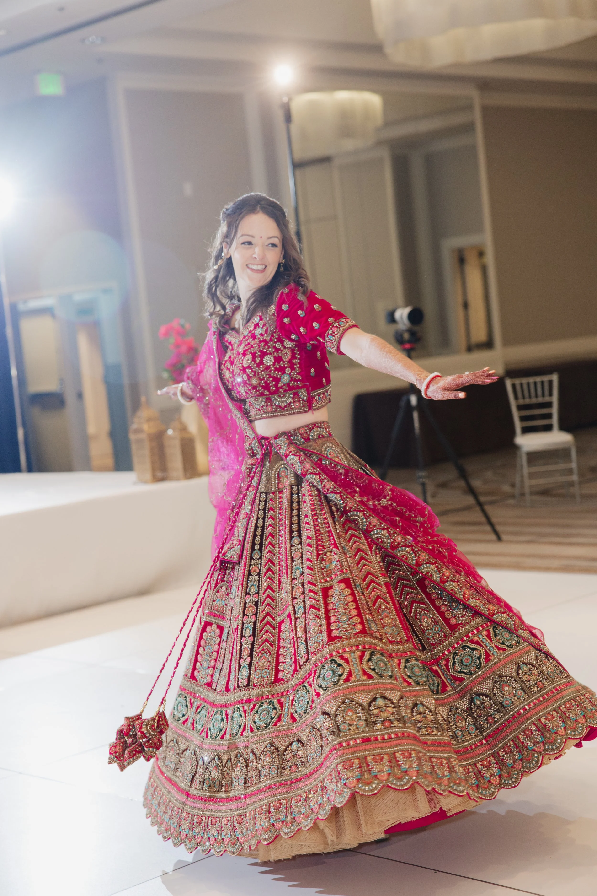 orange-county-hilton-waterfront-south-asian-indian-hindu-wedding-photographer-south-indian-weddings-45.jpg