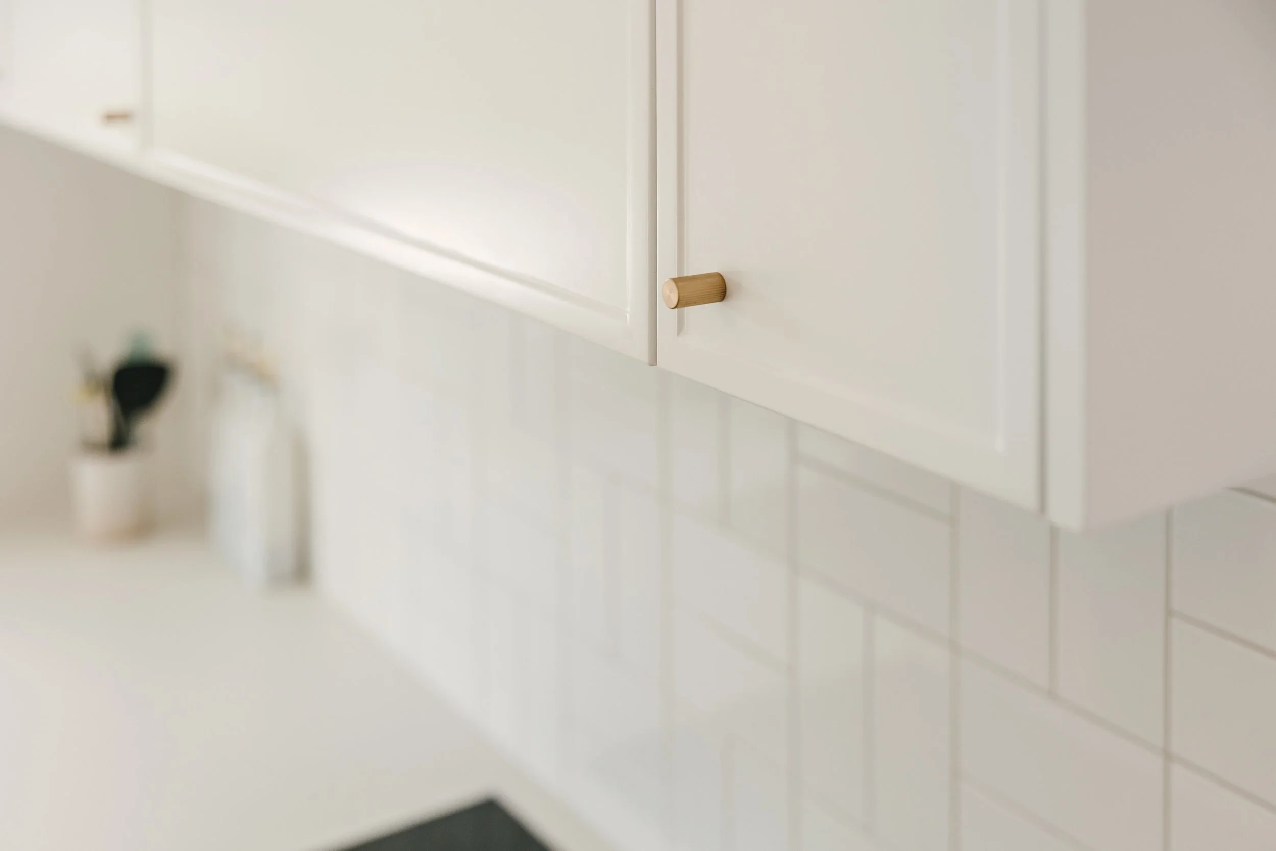 20230411OrouaRdKitchen-DiningPhotography-23.jpg