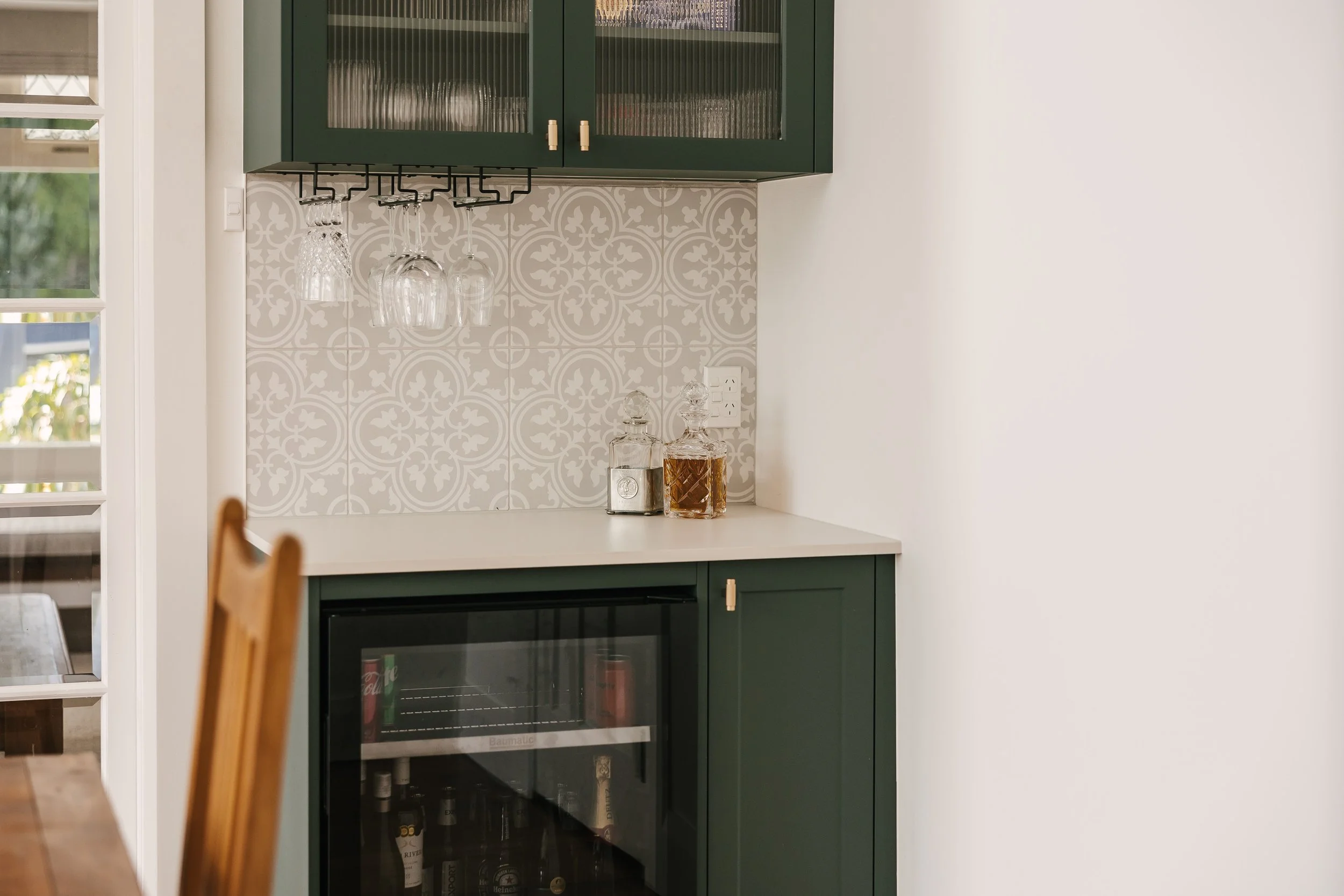 20230411OrouaRdKitchen-DiningPhotography-9.jpg