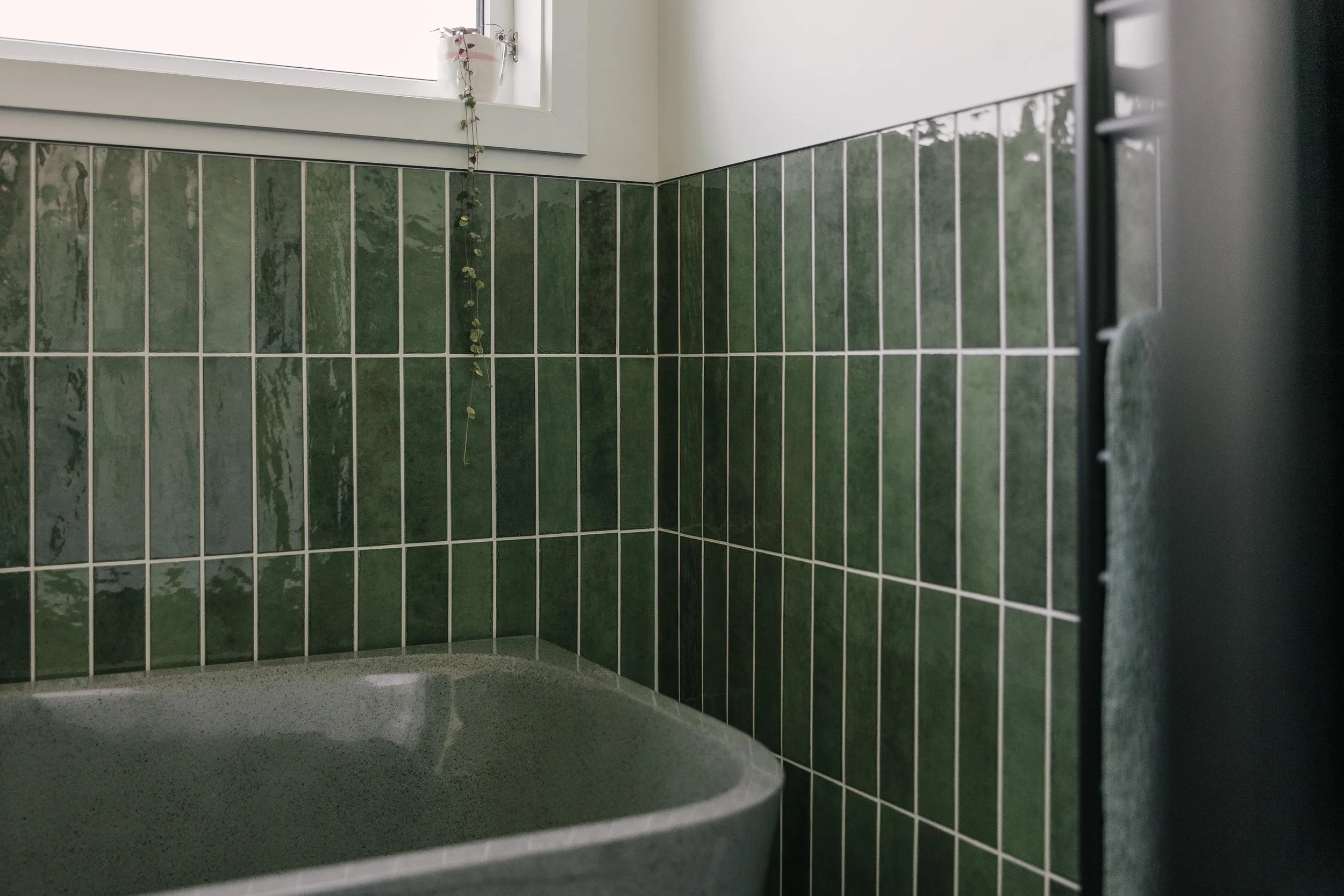 20230411WorchesterStBathroomPhotography-15.jpg