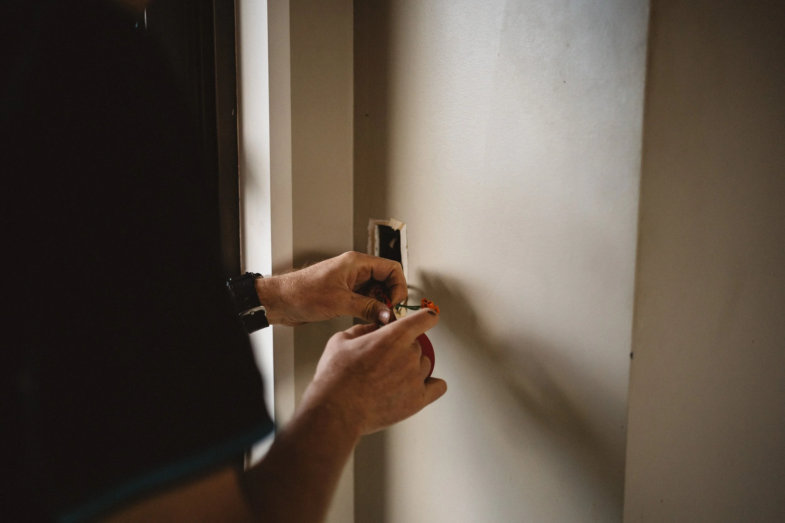 Our dedicated team work with you across the design and construction process, providing an end-to-end experience that you can trust and results that you will love to live in.