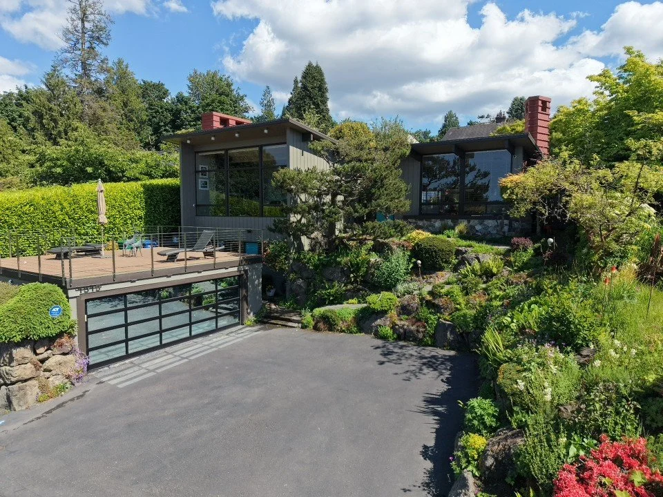 Modern Retreat