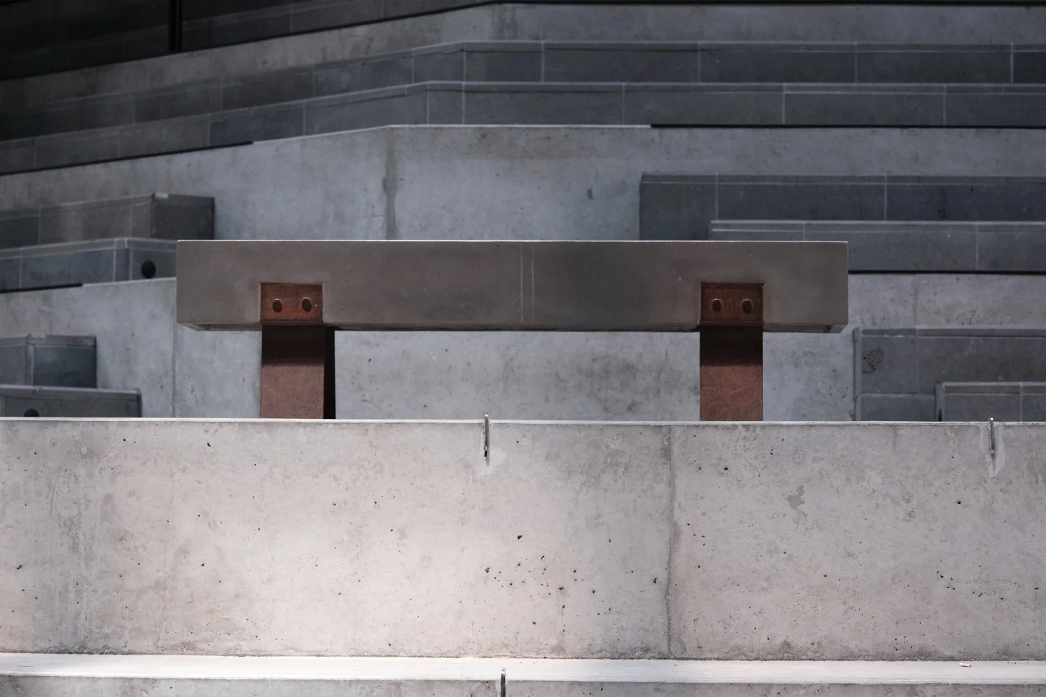 bench.jpg
