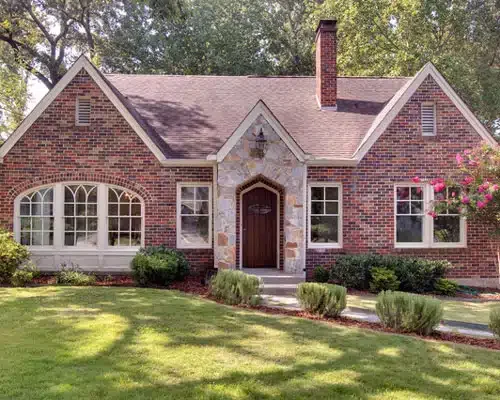 custom-home-designers.webp