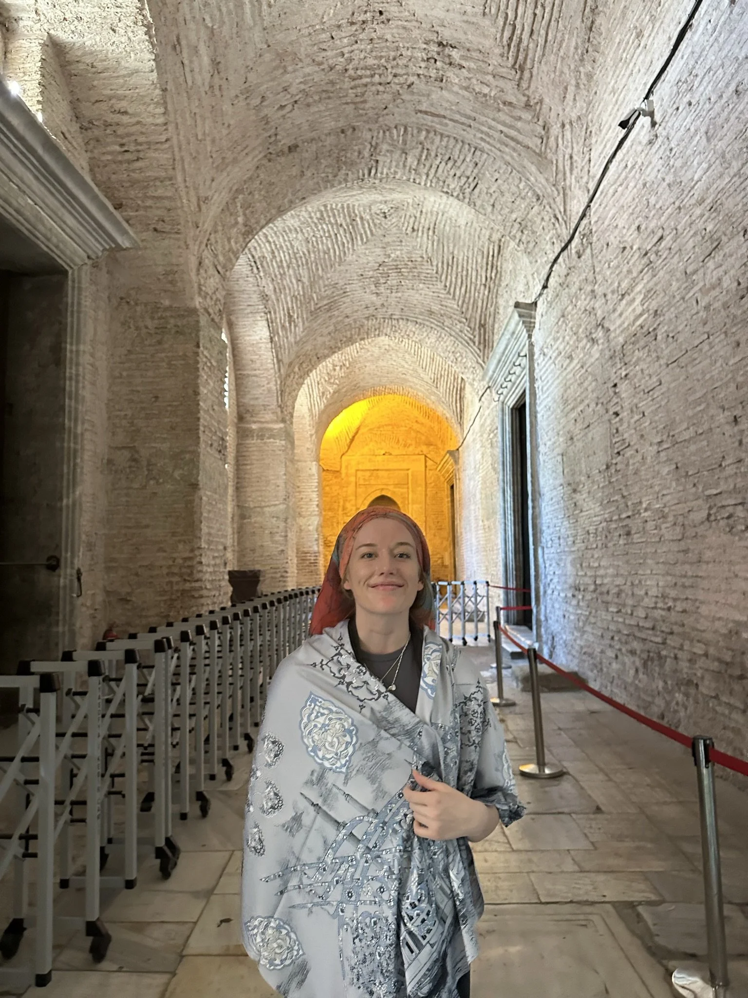 Hiding my camera under my scarf on a trip through Istanbul (I love Turkey!)