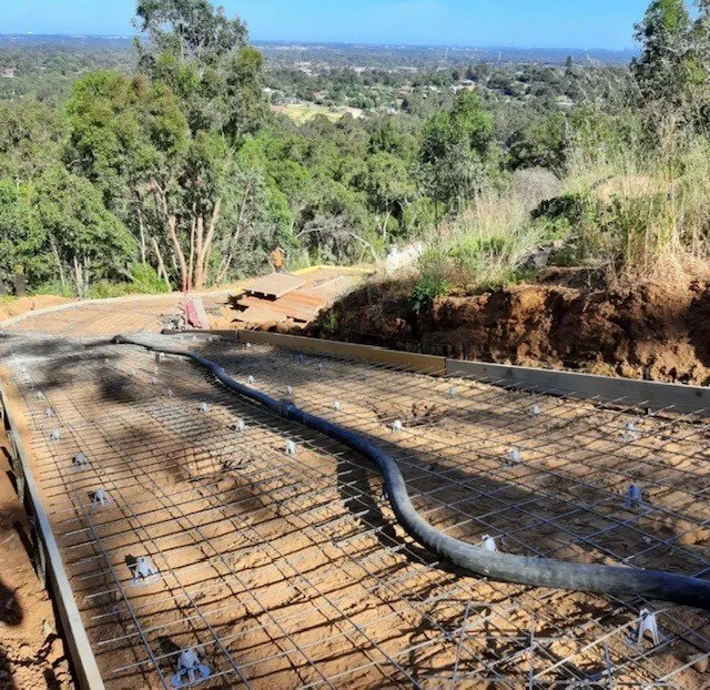 Long line concrete pumping pour Perth suburb job site