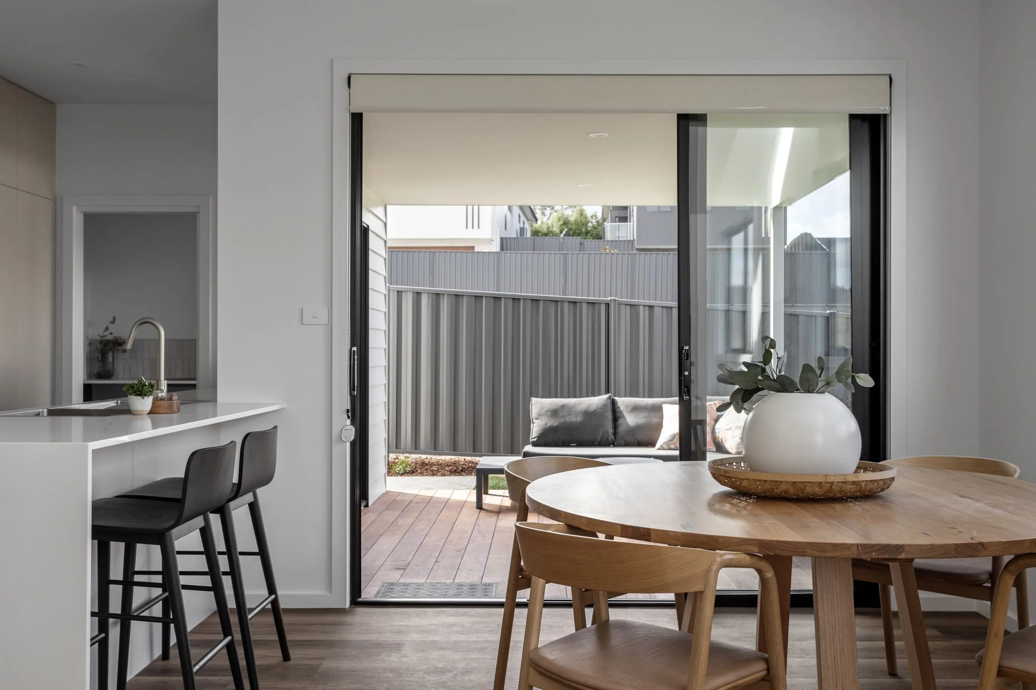 13-web-or-mls-2 4 Leeman Crt, Riverside-13.jpg