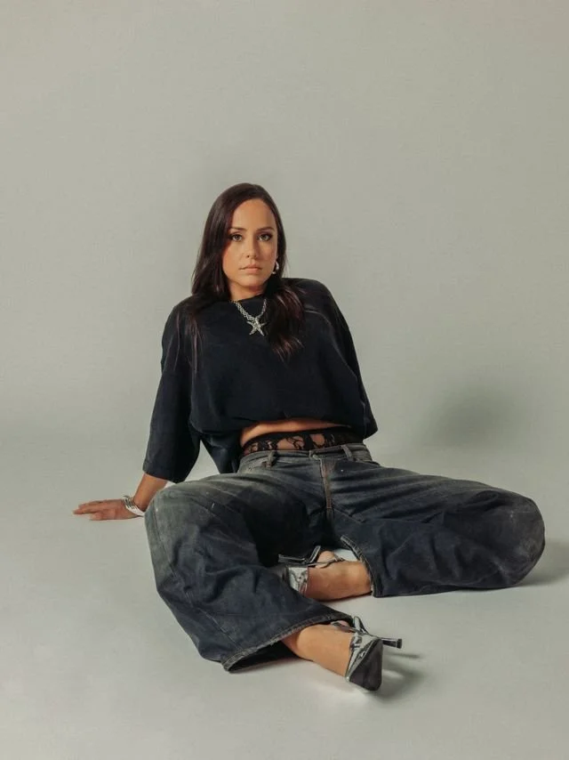 soph press shot 2.jpeg
