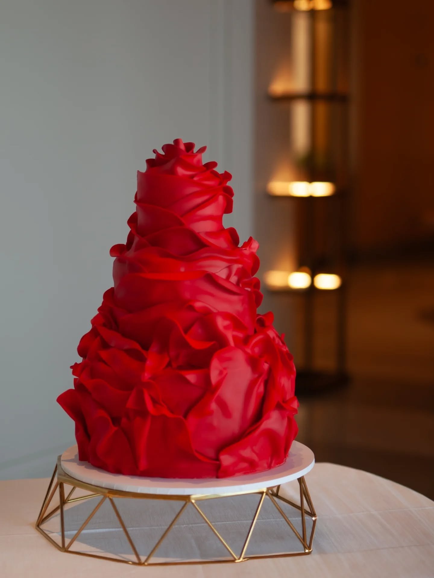 Congratulations Juhi &amp; Bhavesh on your Valentines Wedding Celebration ❤️❤️❤️

Thank you 🫶 for asking me to make the cake 😍

#cakedubai #weddingdubai #redcake #cakeuae #cakeartistdubai