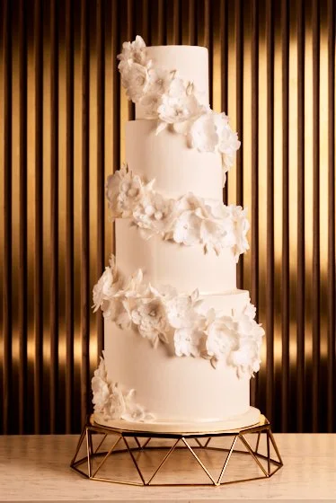 Atlantis Royal Wedding Cakes Jun 20252113.jpg