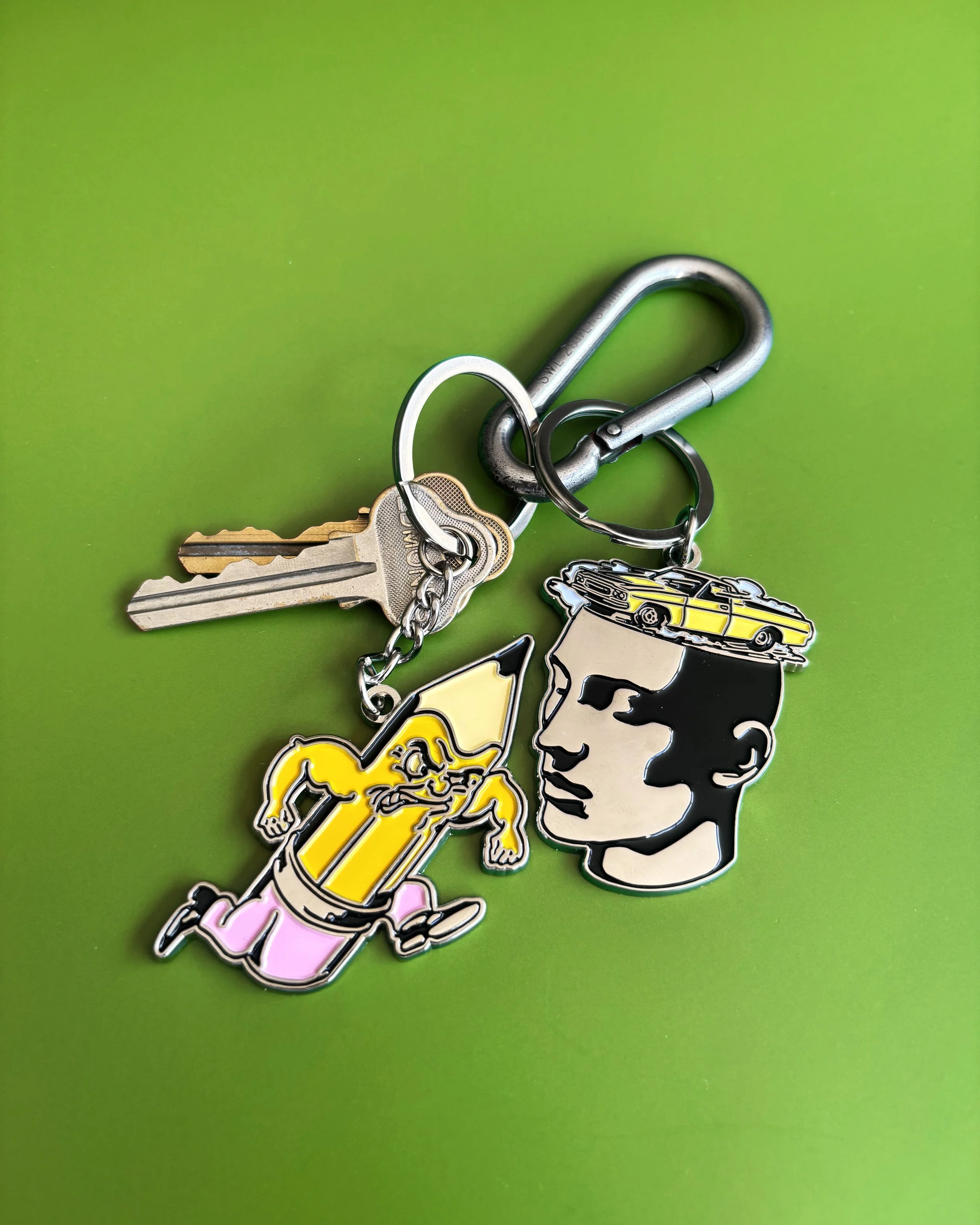 DT_BURNTOUT_KEYRING_INSITU.jpg
