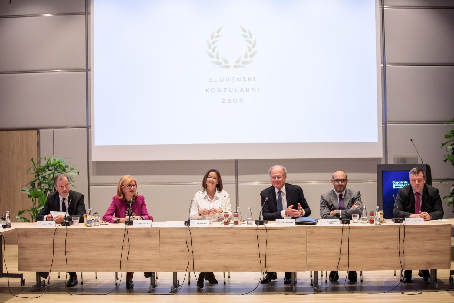 Ministrica Tanja Fajon na srečanju Slovenskega konzularnega zbora o aktualnih izzivih slovenske zunanje politike