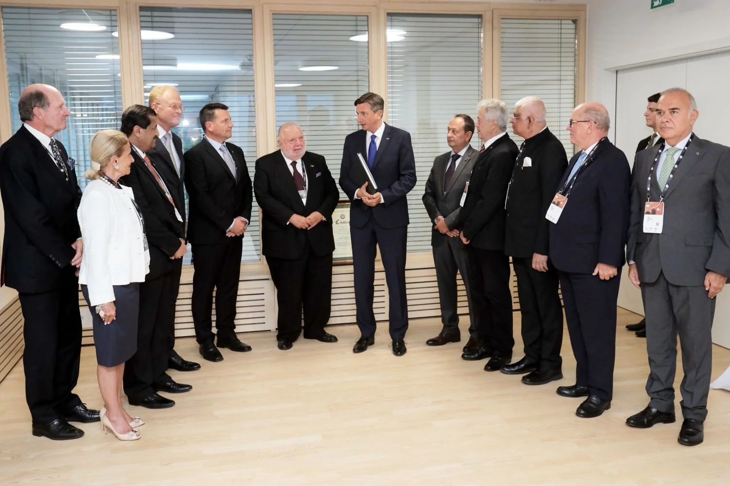 Slovenijo je v začetku septembra obiskal odbor direktorjev svetovne konzularne zveze FICAC