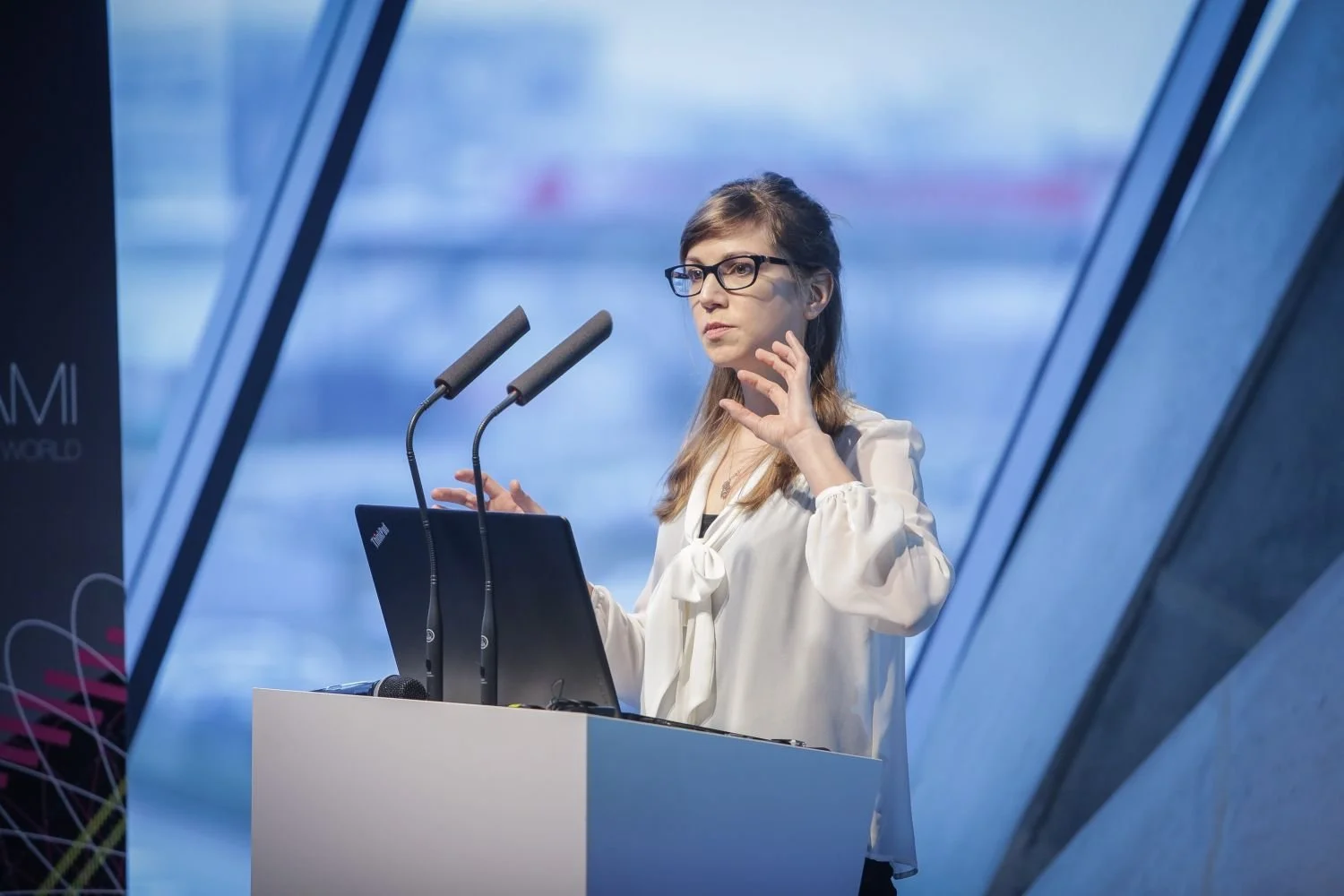 Mojca Marinšek, podjetje Riko, med predstavitvijo