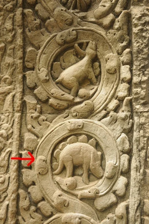 Un dinosaure vivant au Moyen-Age ? Caramba, Angkor raté !