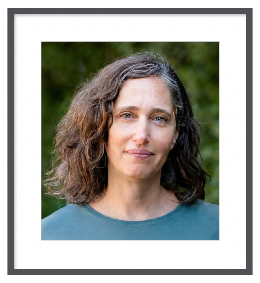Framed photograph of Viviana Doctorovich