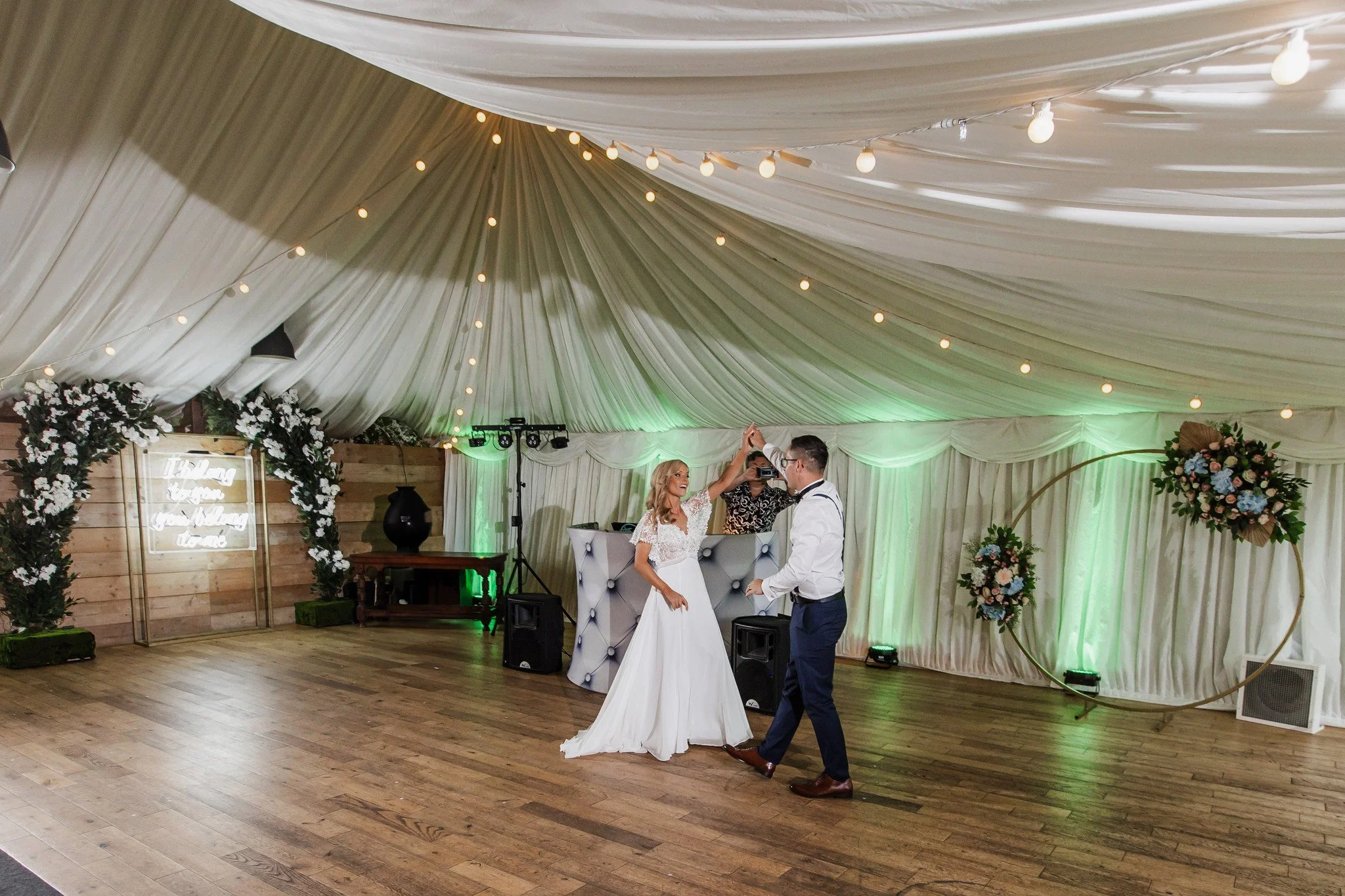 Mr & Mrs Wade-630.jpg