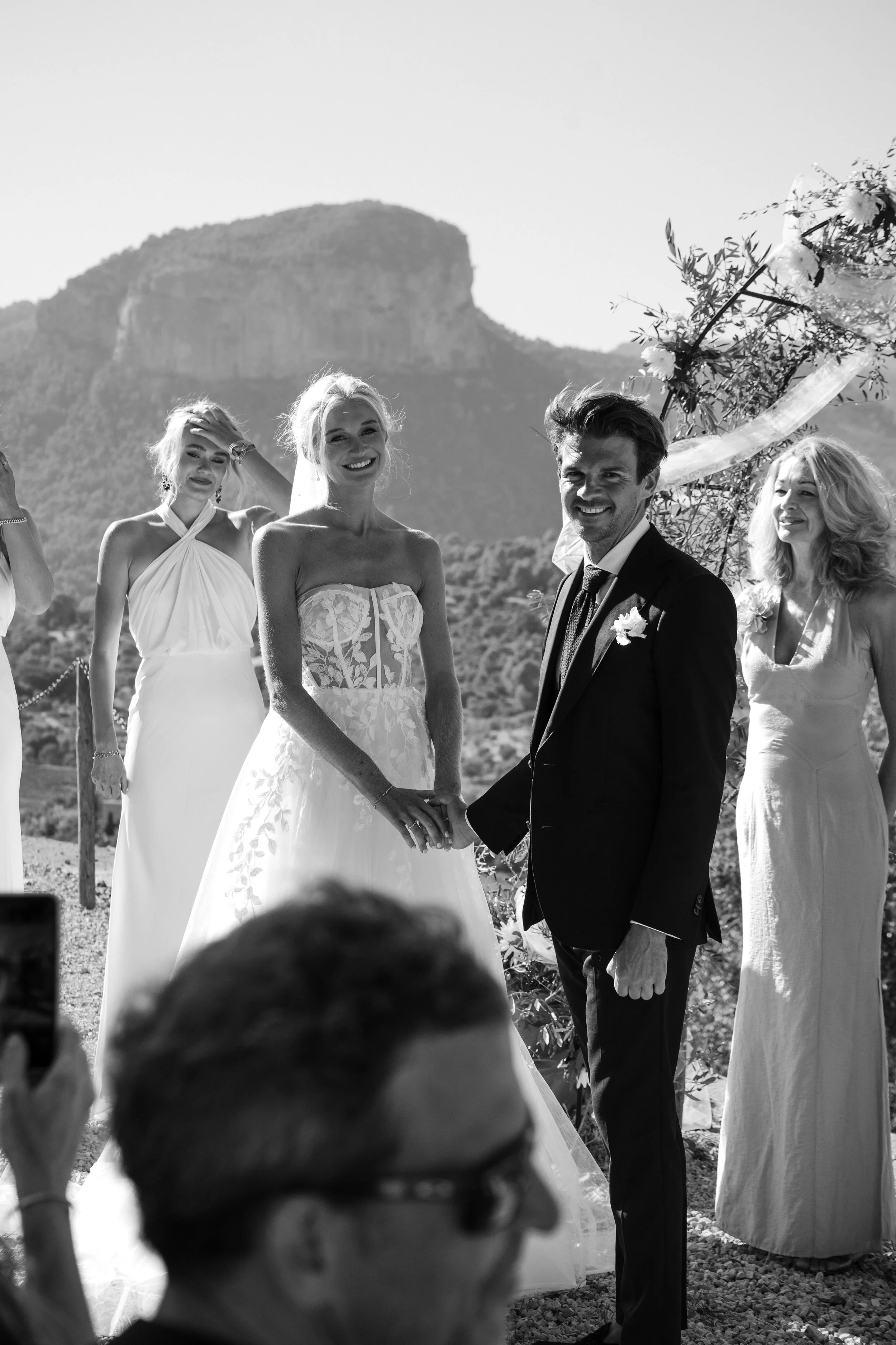 Wedding photography at Finca Mallorca – documentary style – Svenja Josefa