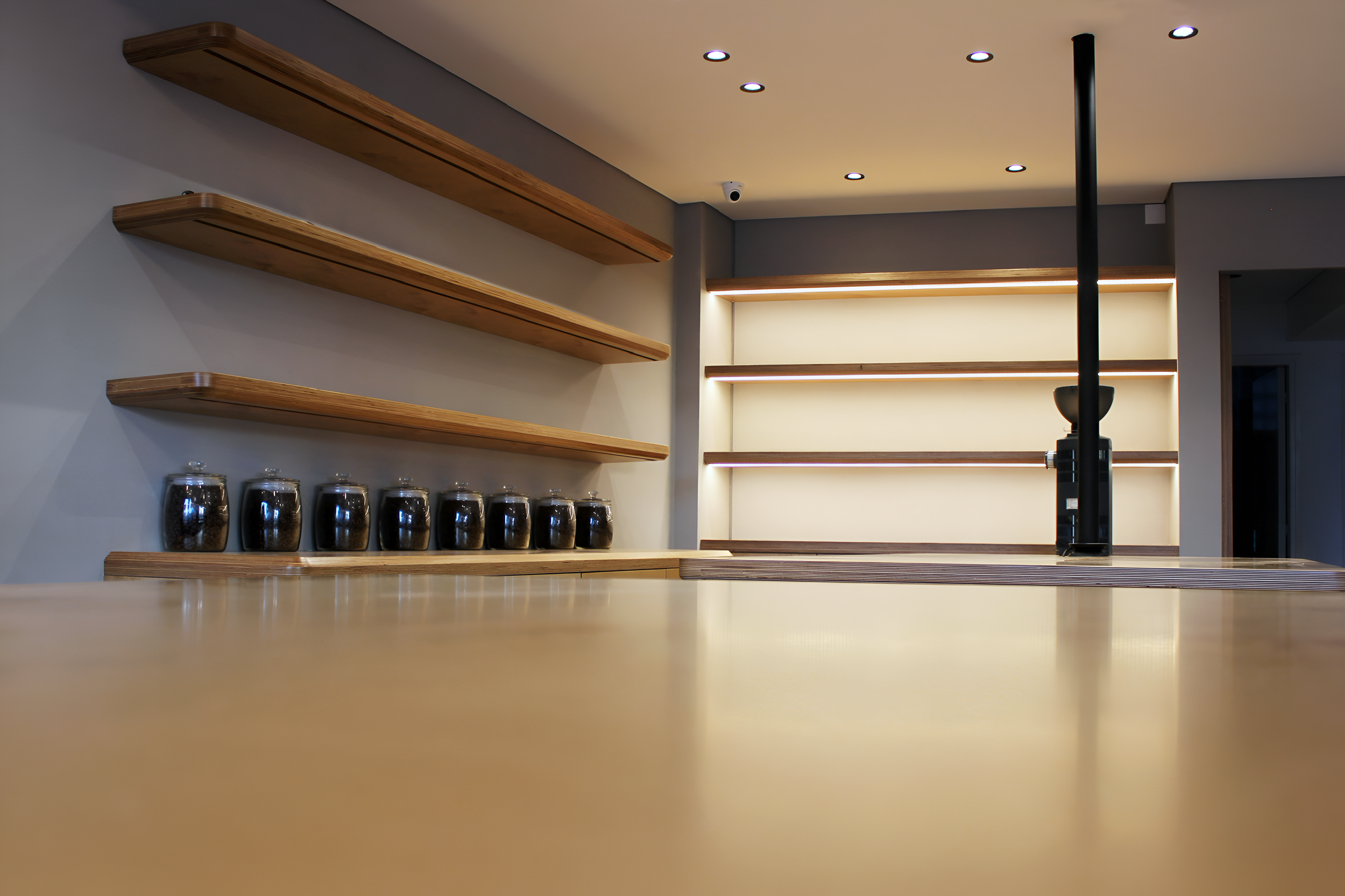 An image of the cafe.